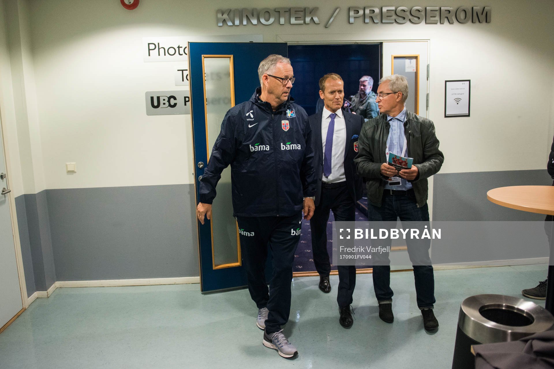Lars Lagerbäck, head coach of Norway, and Svein Graff,