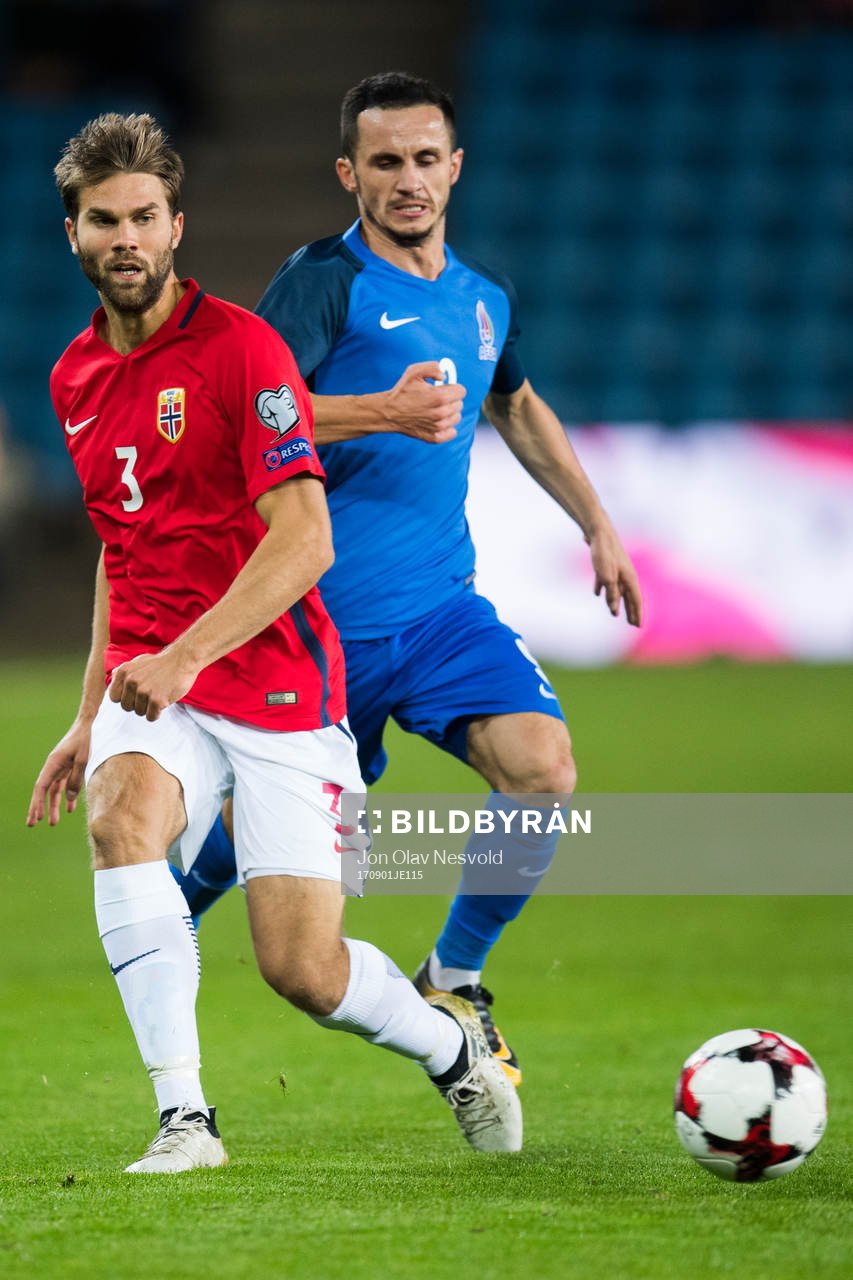 Jørgen Skjelvik of Norway and Namik Alasgarov of Azerbaijan