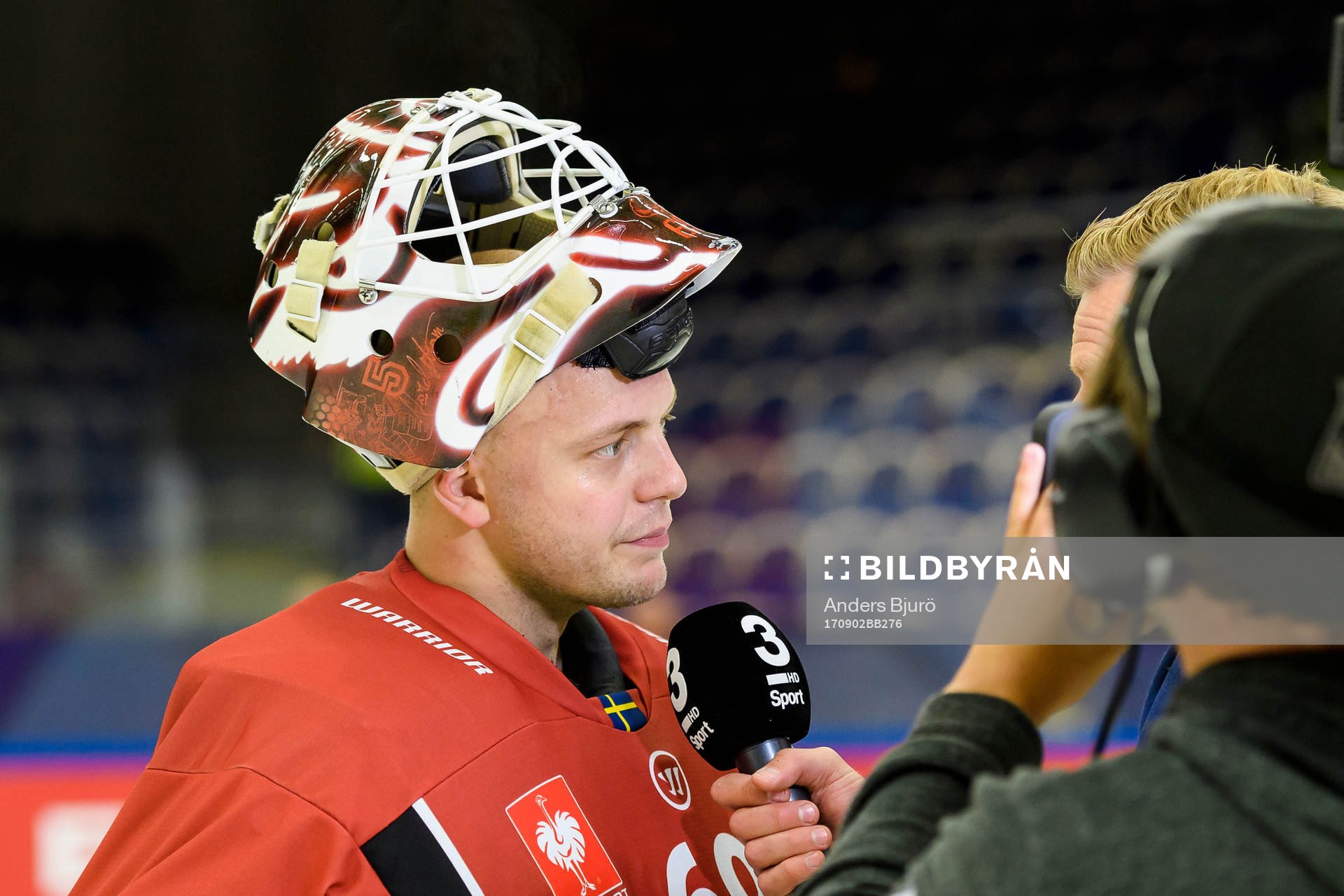 Goalkeeper Oscar Alsenfelt of Malmö Redhawks interviews