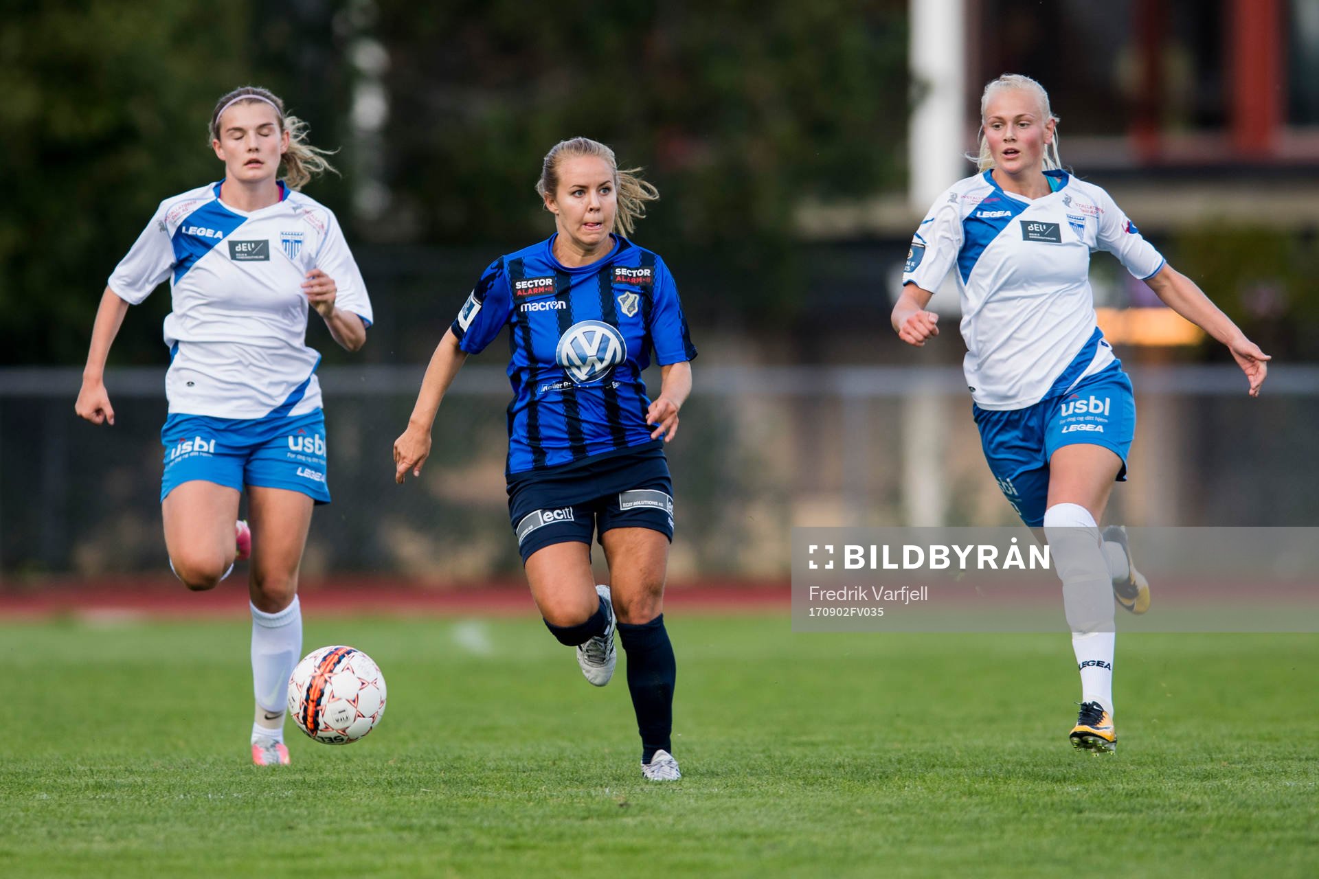 Julie Hoff Klæboe of Kolbotn, Mina Kjørum of Stabæk and