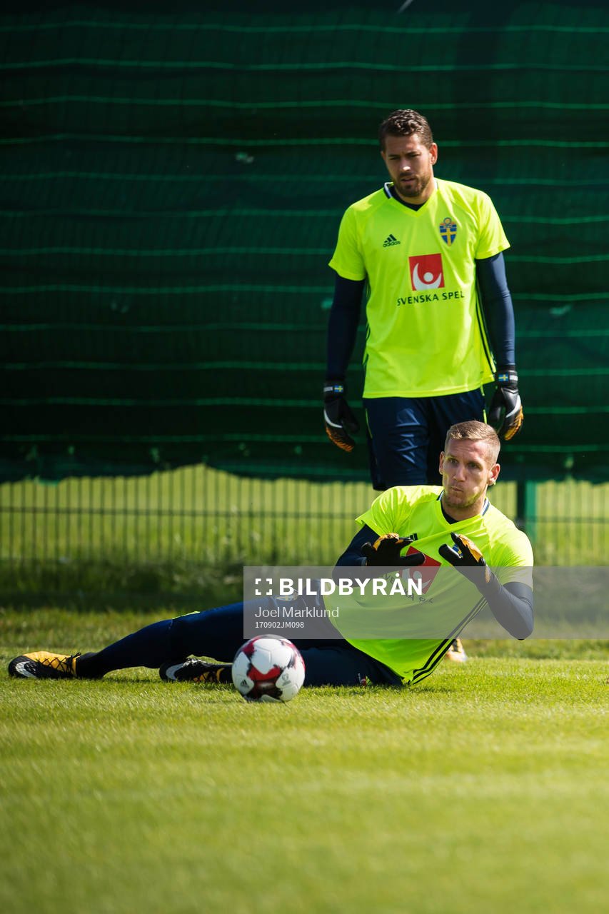 Målvakterna Robin Olsen och Kristoffer Nordfeldt
