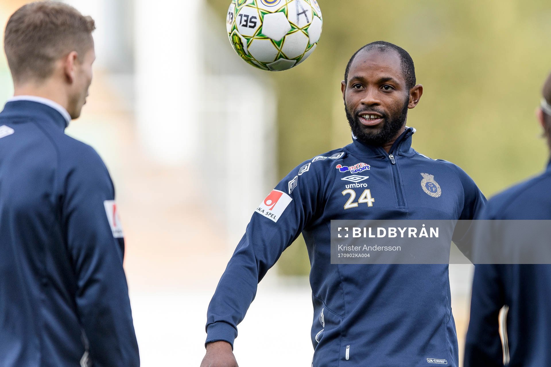 Gefles René Makondele Muzola före fotbollsmatchen i Superettan mellan Falkenberg och Gefle den 2 september 2017 i Falkenberg.