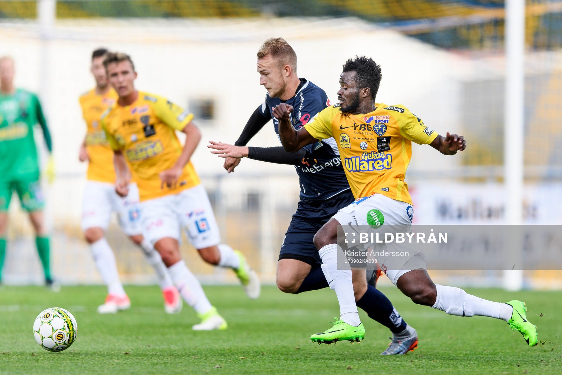 Gefles Christian Ljungberg och Falkenbergs Richard Donkor