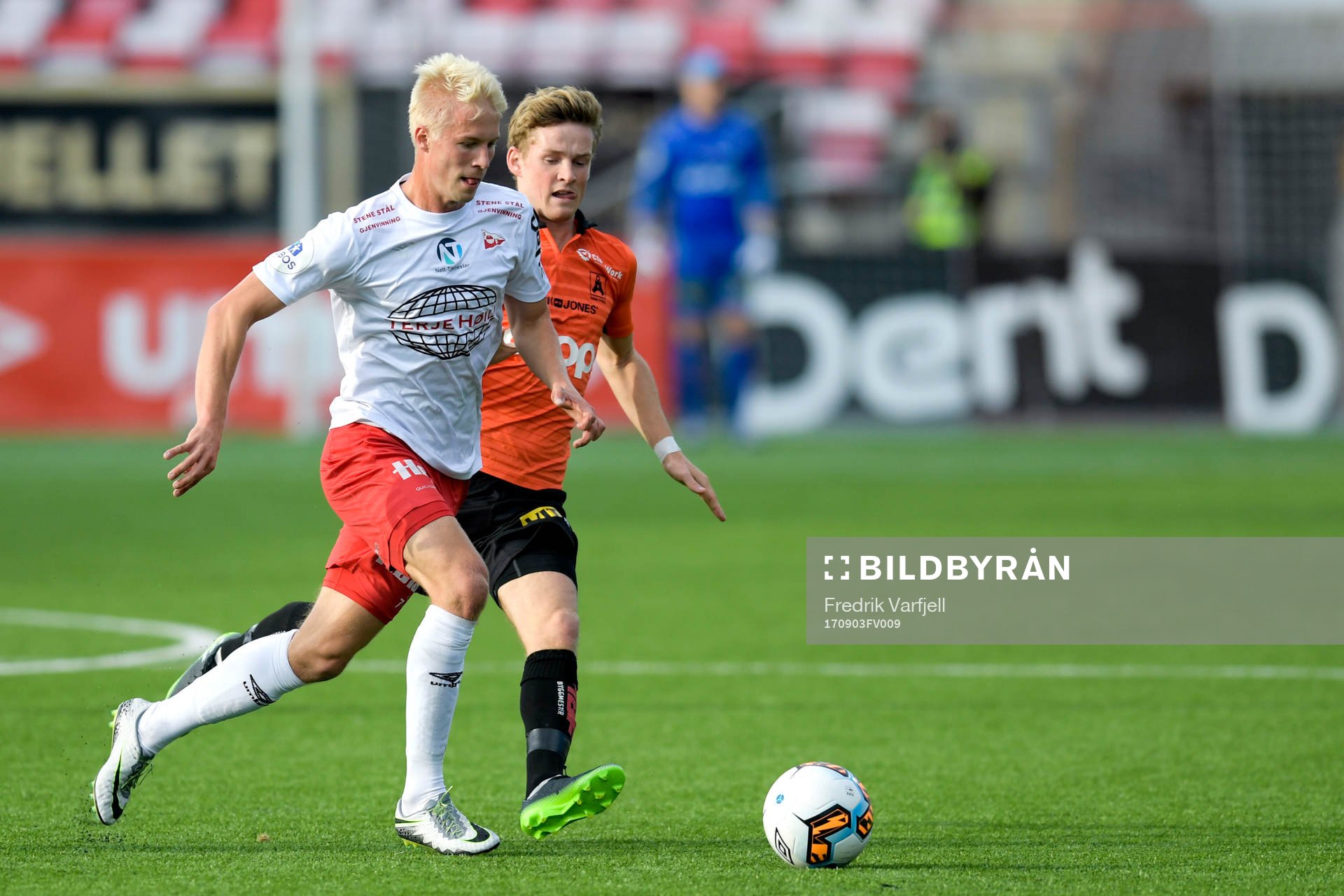 Joona Veteli of Fredrikstad and Stian Bogetveit Nygard of