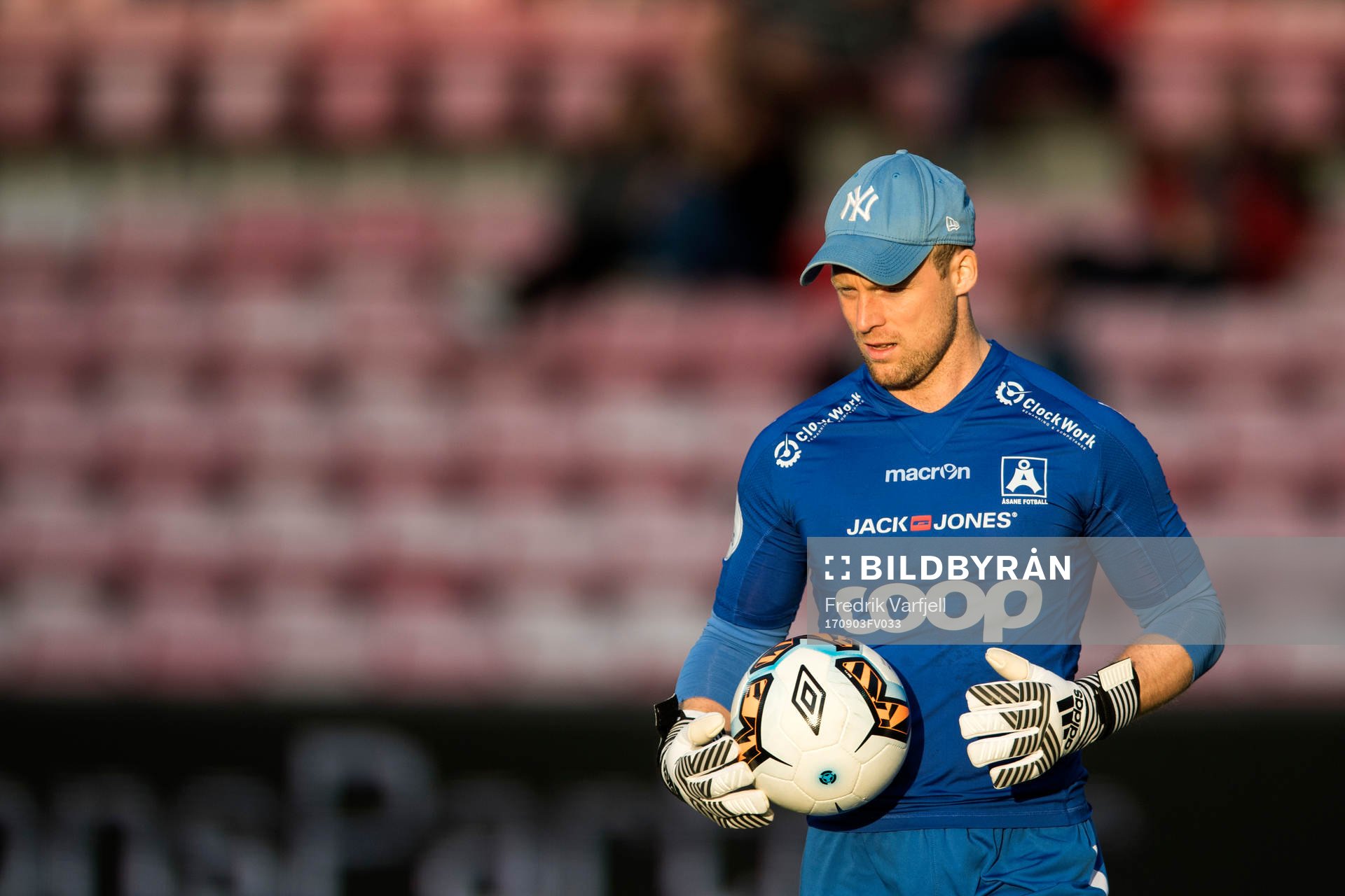 Goalkeeper Eirik Østgaard of Åsane