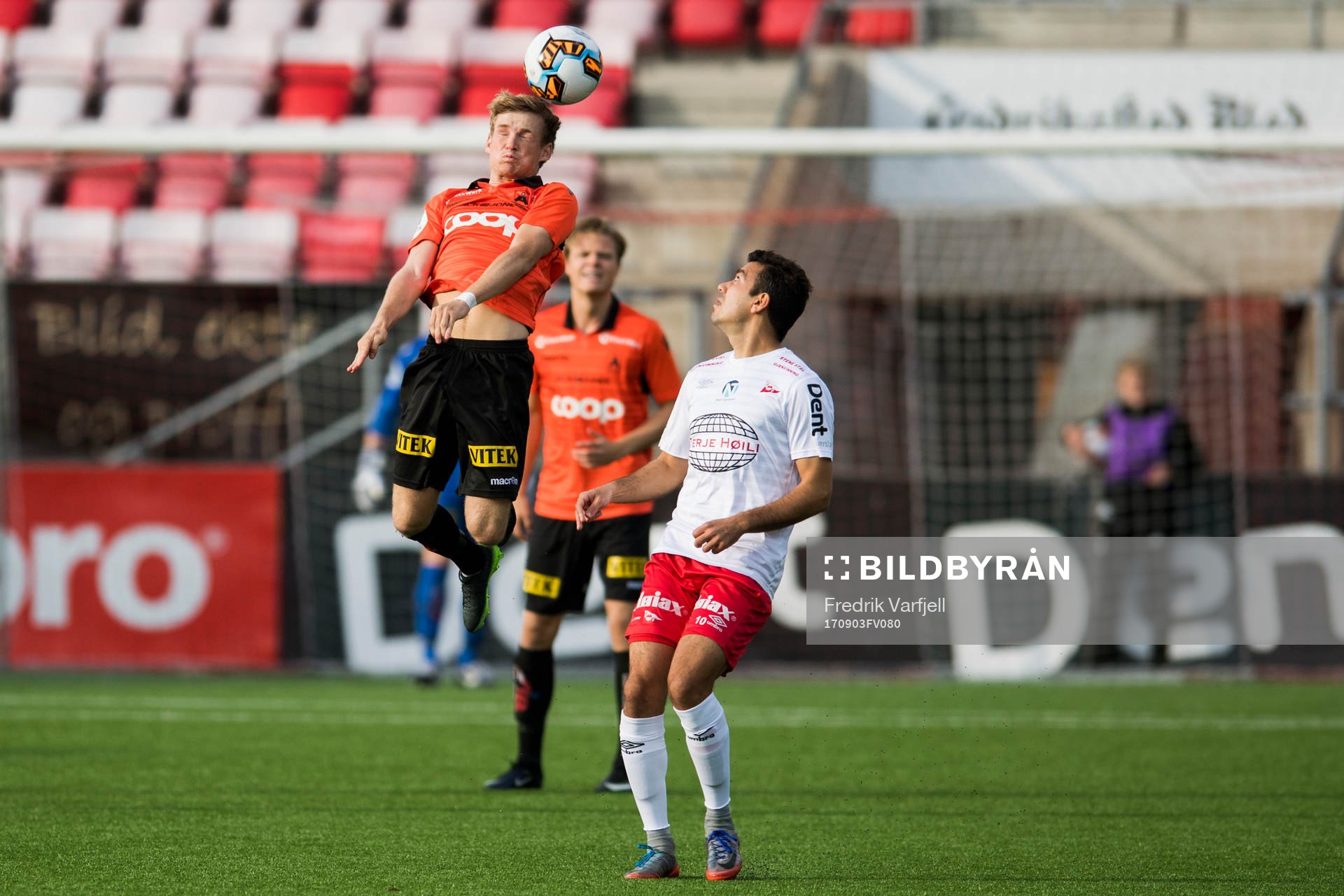 Stian Bogetveit Nygard, Fredrik Heggland of Åsane and