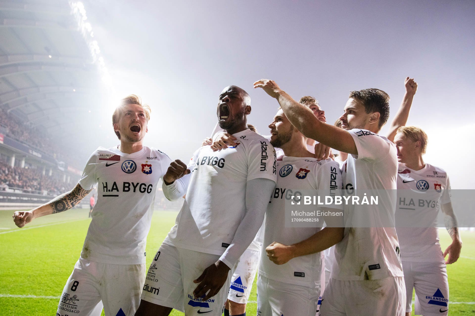 Örgrytes Hakeem Araba jublar