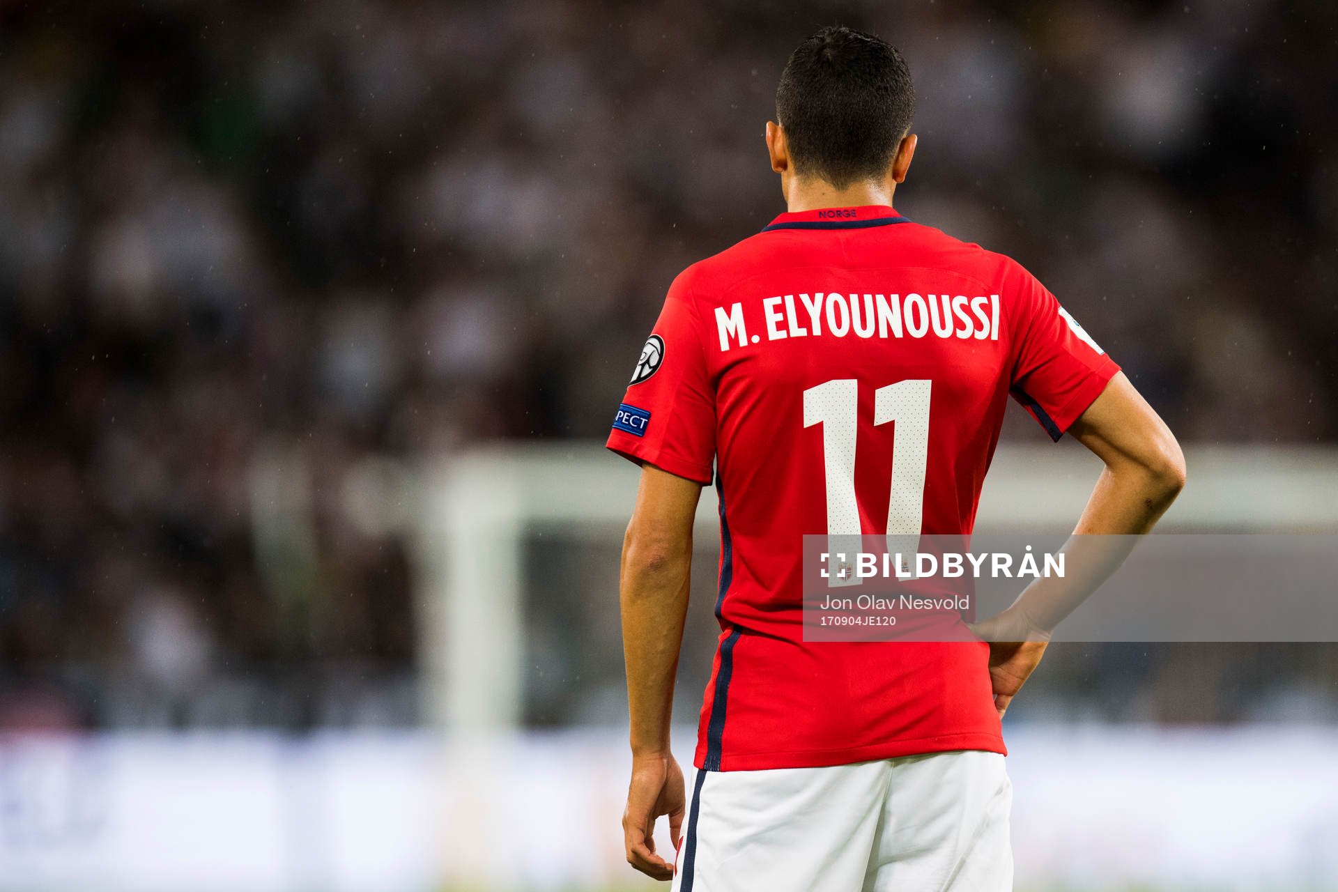 Mohamed Elyounoussi of Norway looks dejected