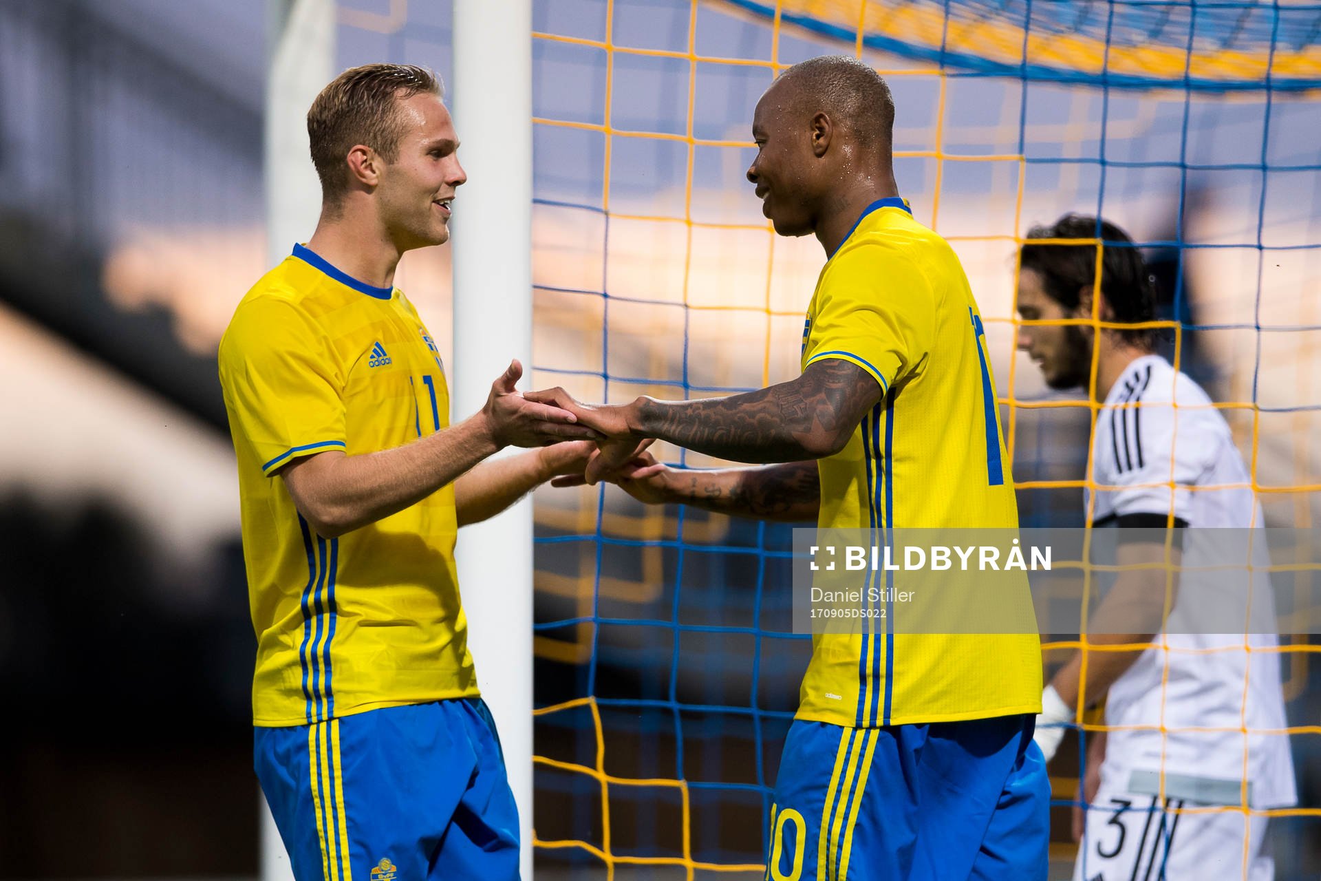 Sveriges Gustav Engvall jublar