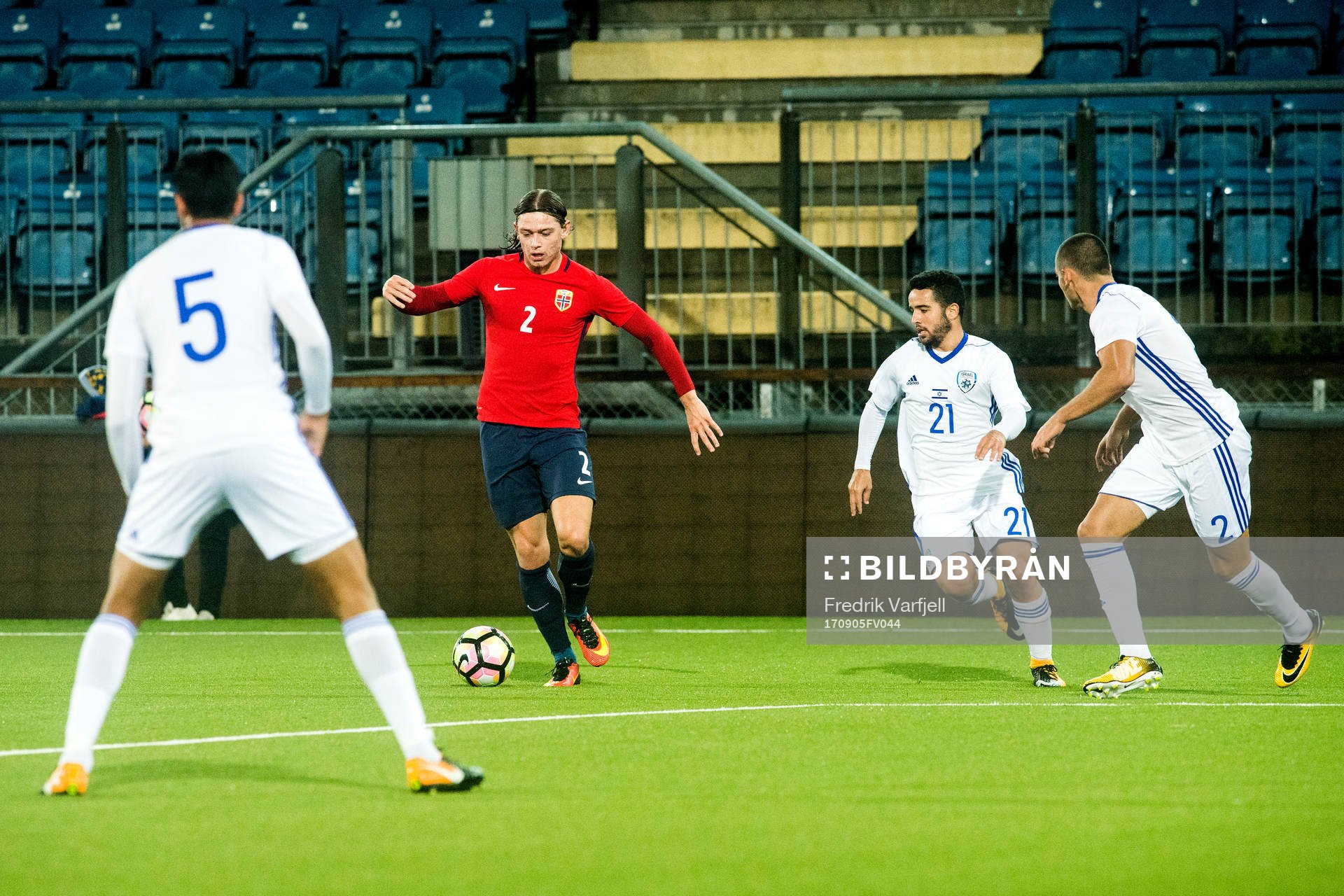 Amit Bitton of Israel, Julian Ryerson of Norway, Moti