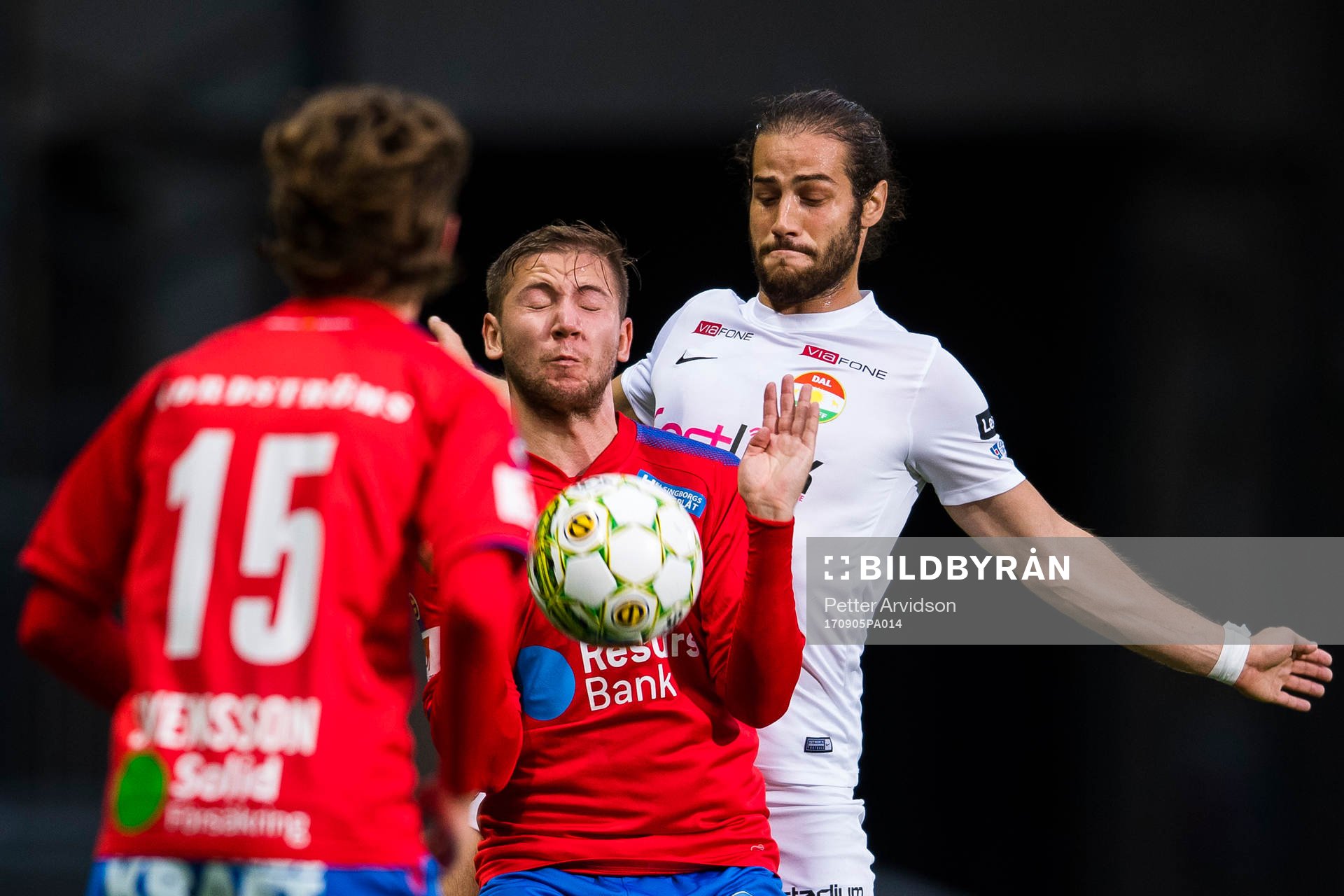 Helsingborgs Darijan Bojanic och Dalkurds Alex De John