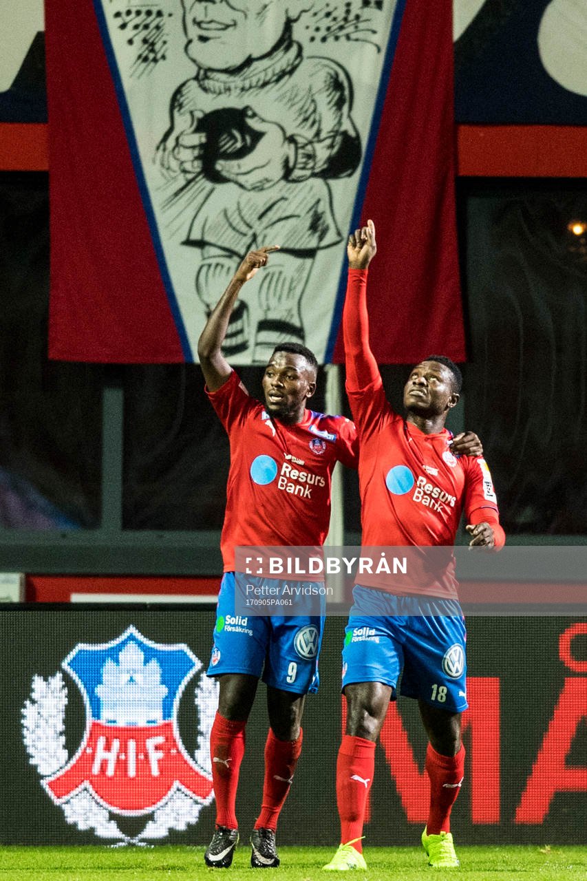 Helsingborgs Lumala Abdu jublar med Oke Akpoveta som gjort