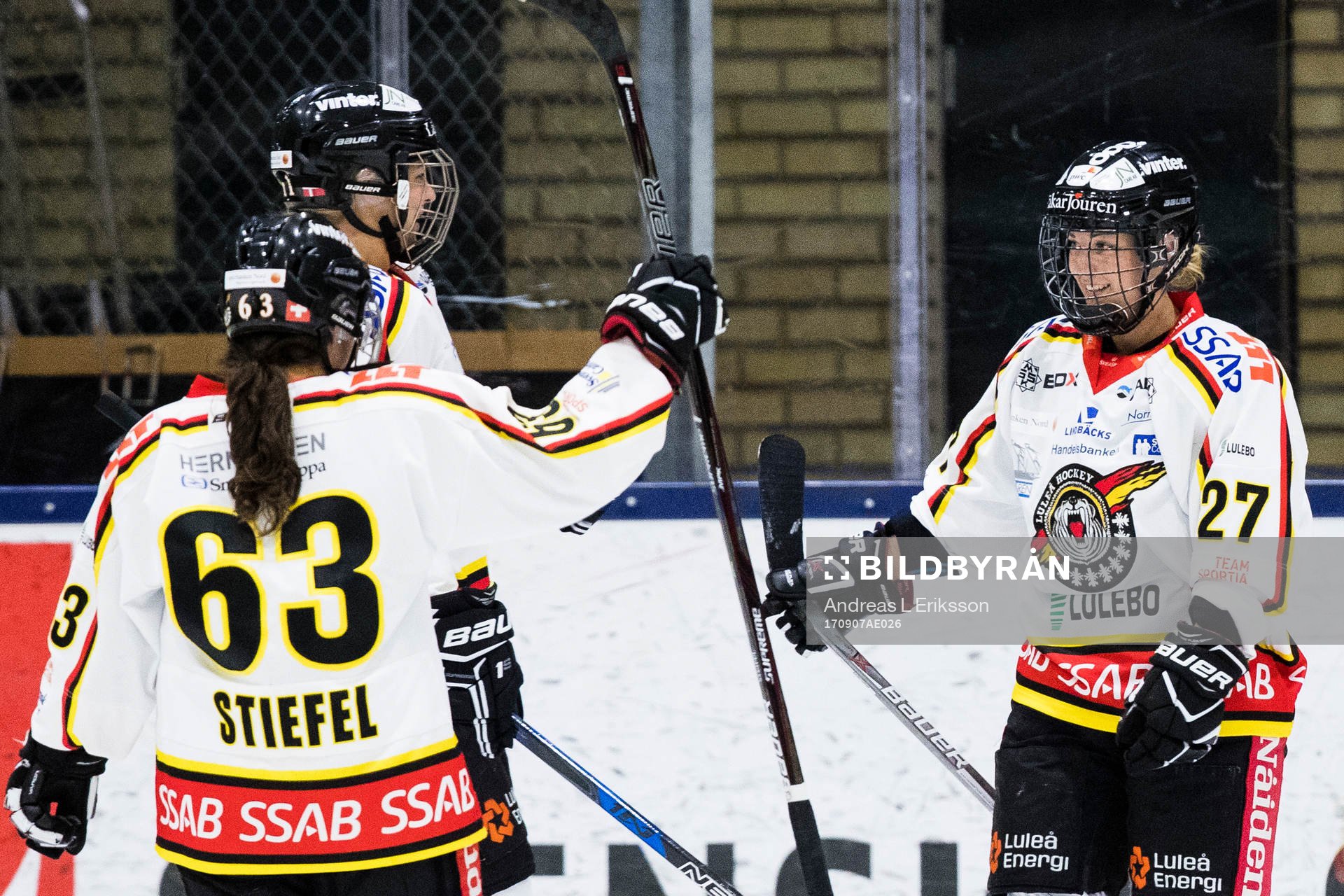 Luleås Anja Stiefel jublar