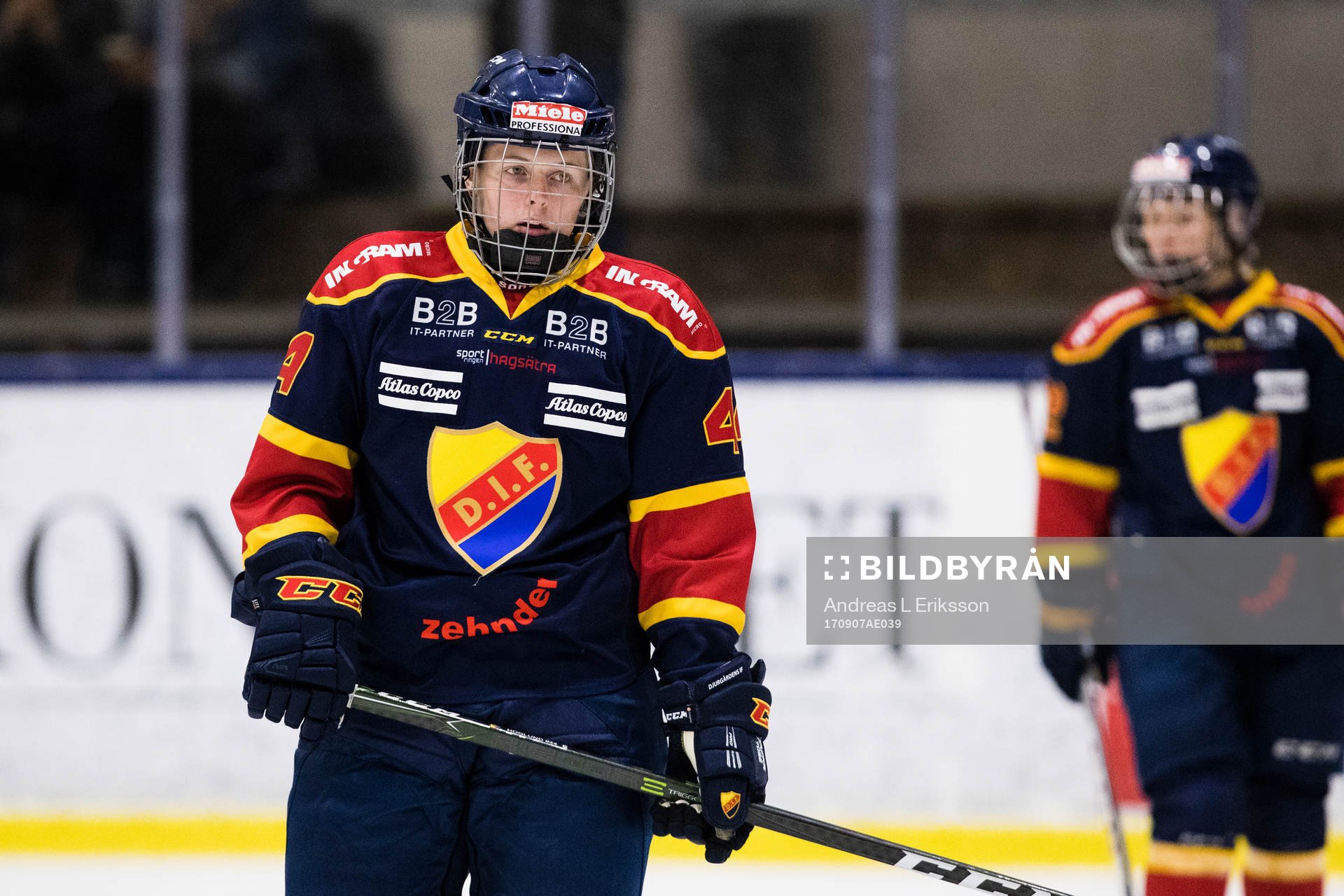 Djurgårdens Rebecca Höglund deppar