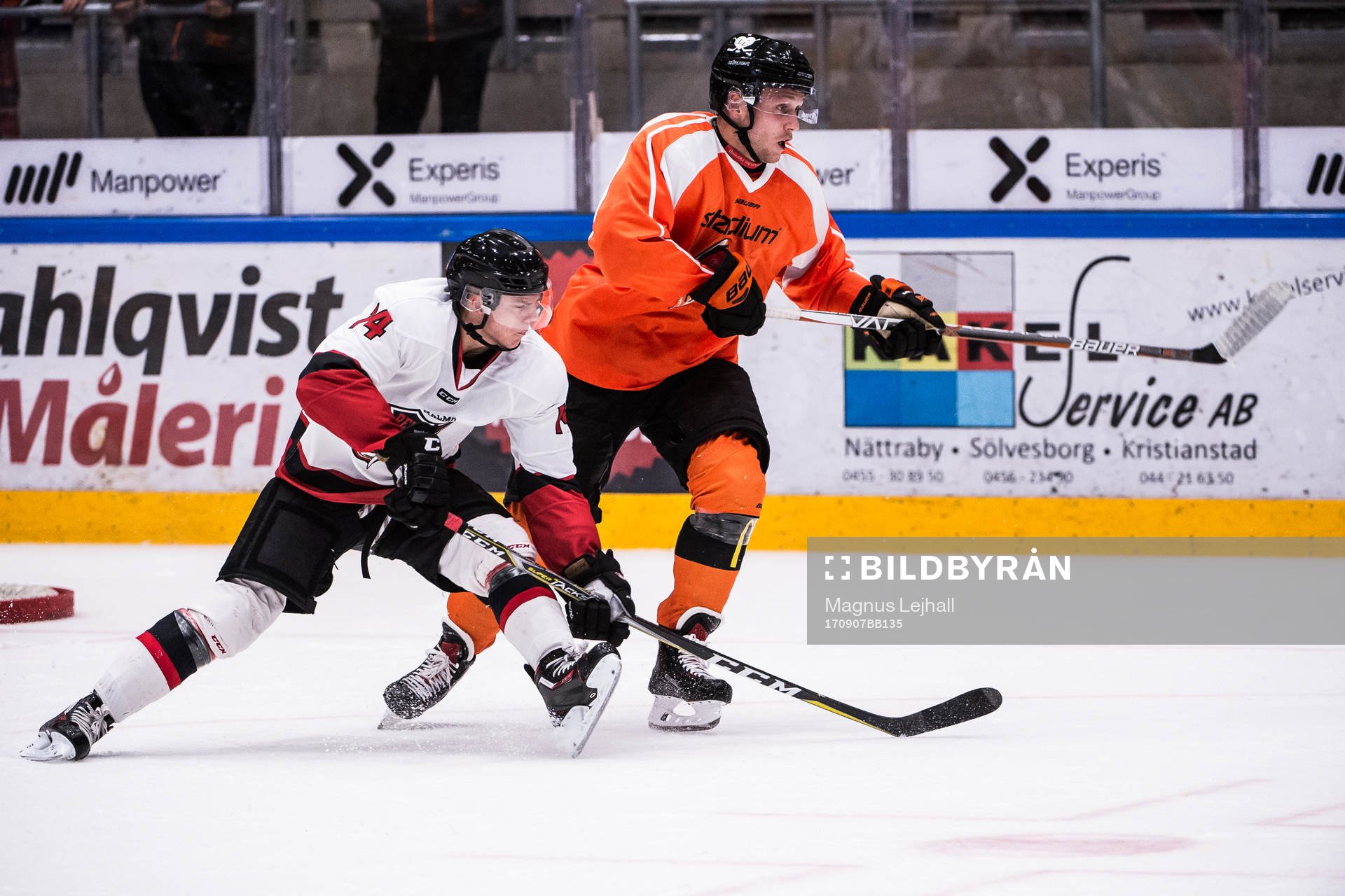Malmö Redhawks Carl-Johan Lerby och Karlskronas Emil
