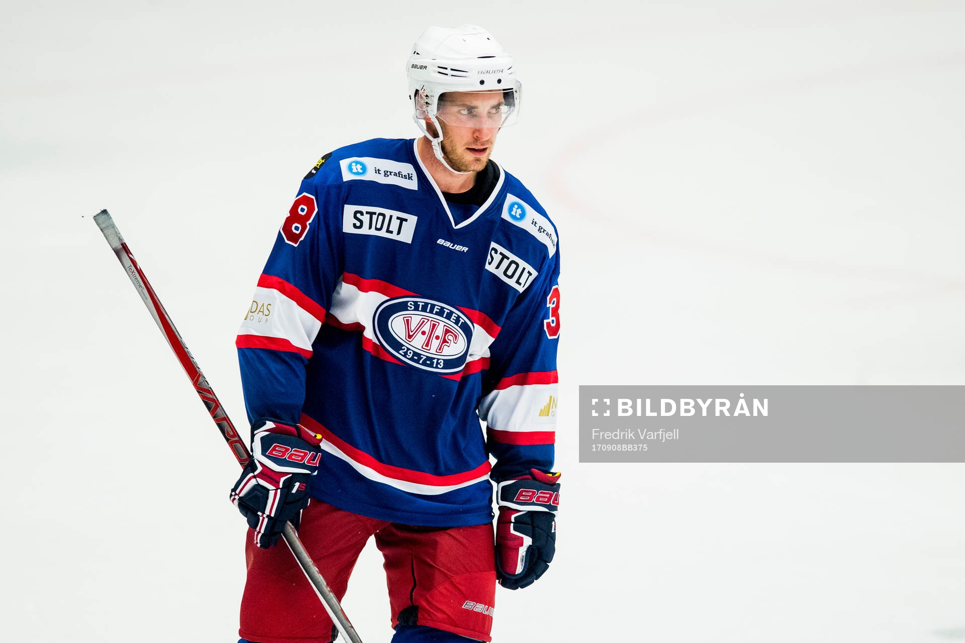 Andreas Stene of Vålerenga looks dejected