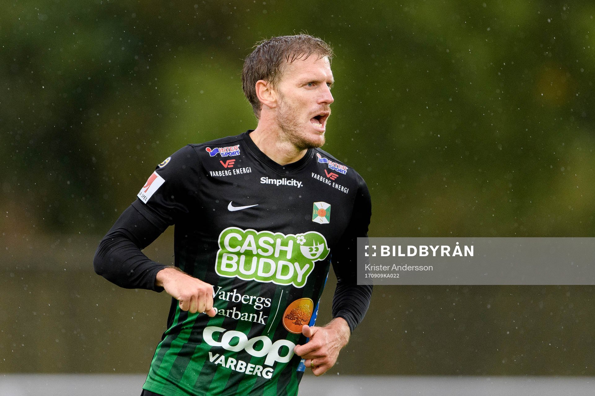 Varbergs Karl Söderström jublar