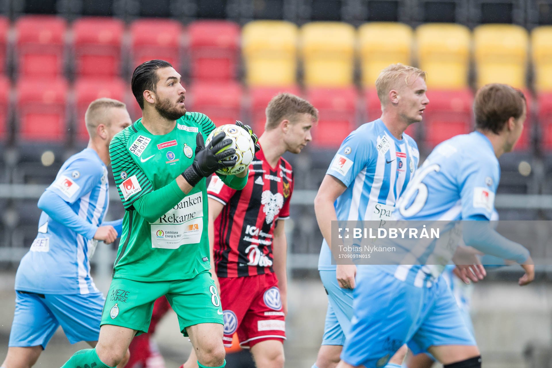 AFC Eskilstunas målvakt Alireza Haghighi