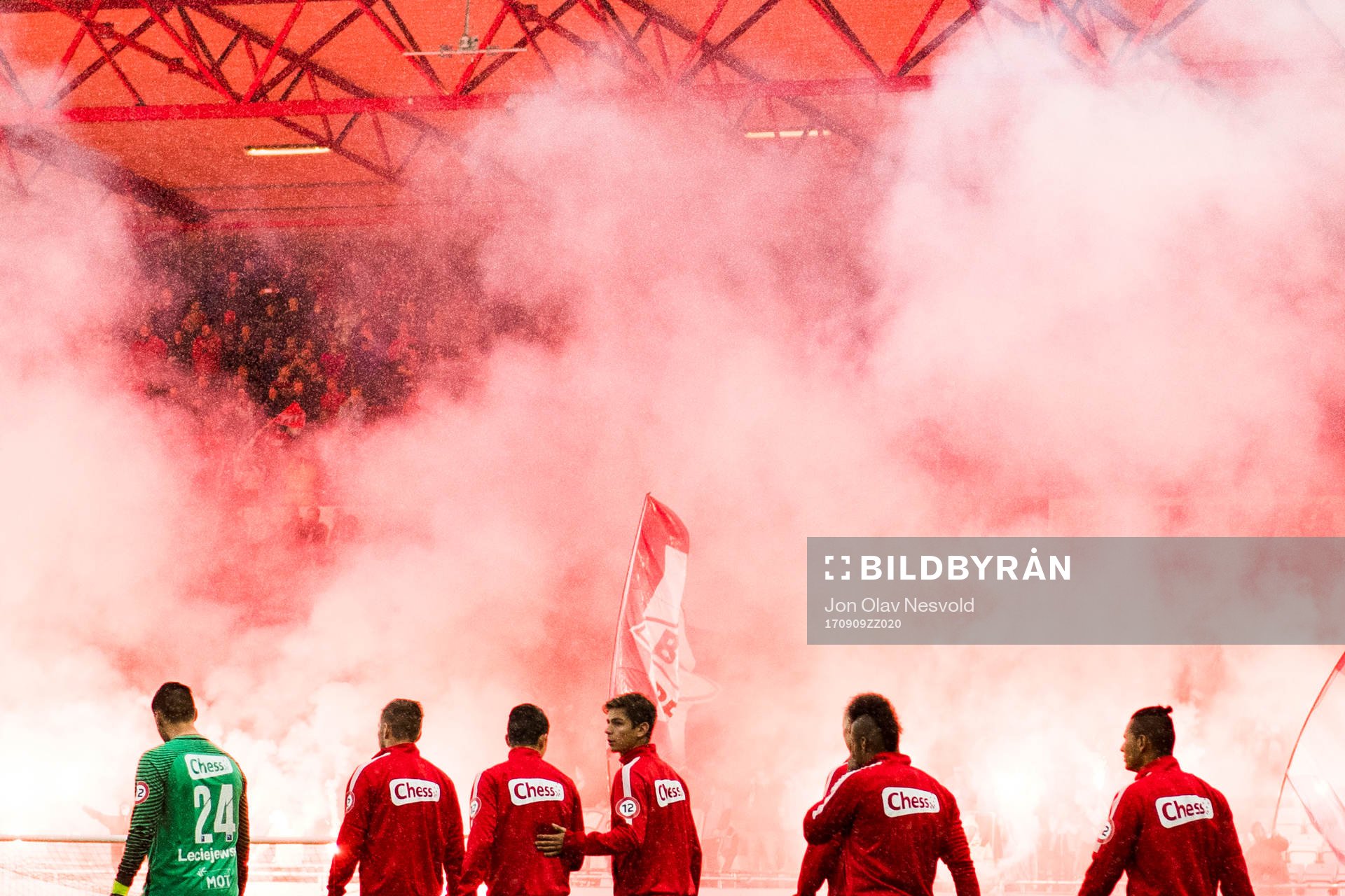 The players of Brann enter the pitch