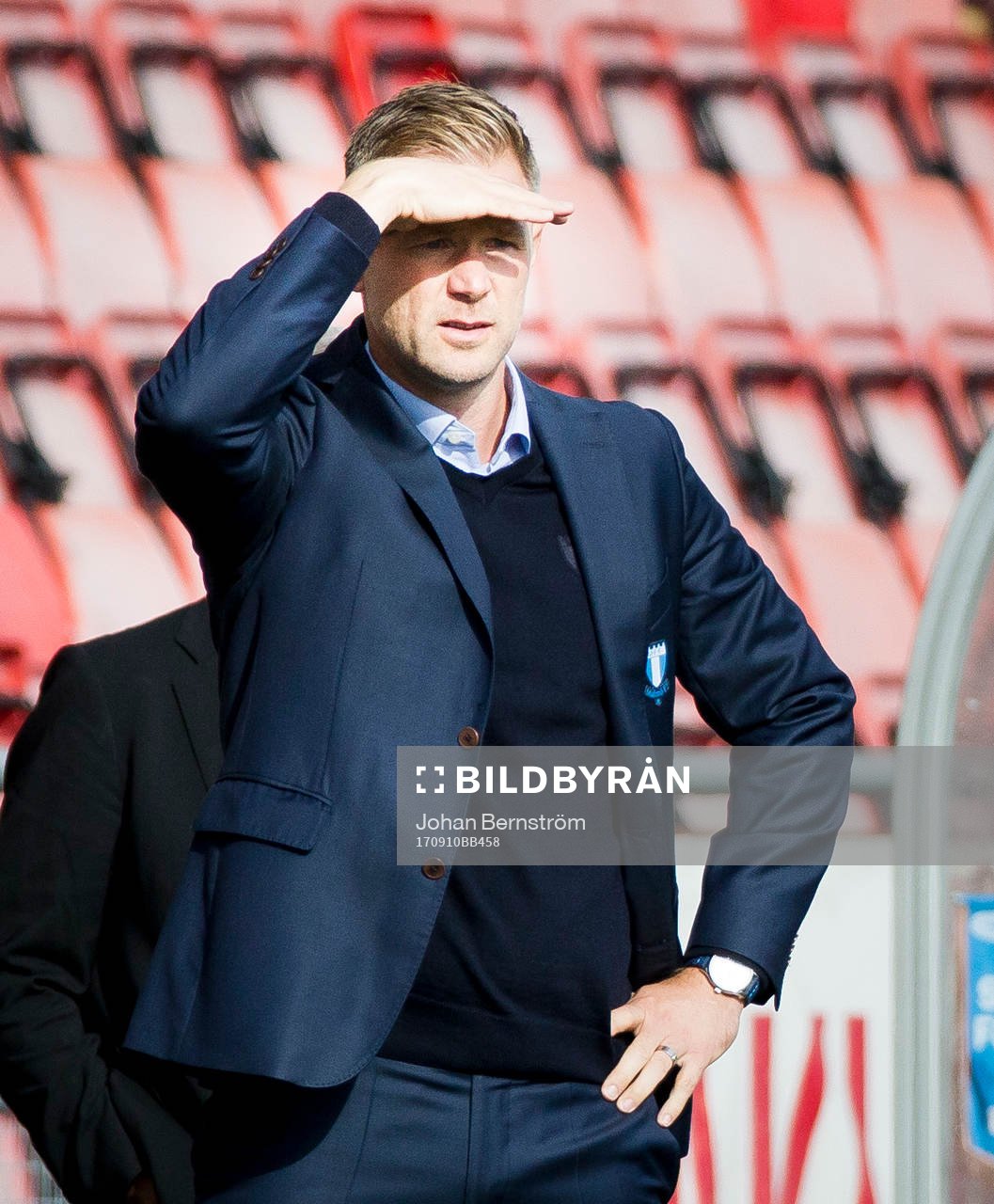Malmö FFs tränare Magnus Pehrsson deppar