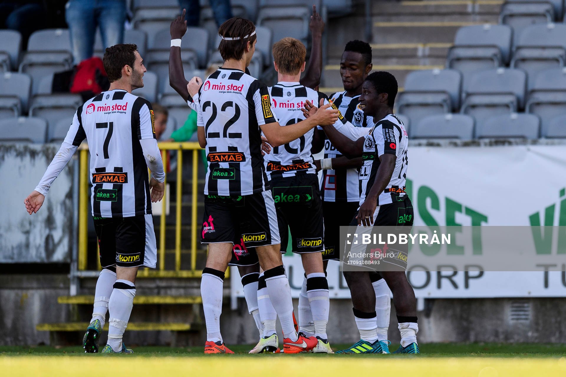 Landskronas spelare jublar