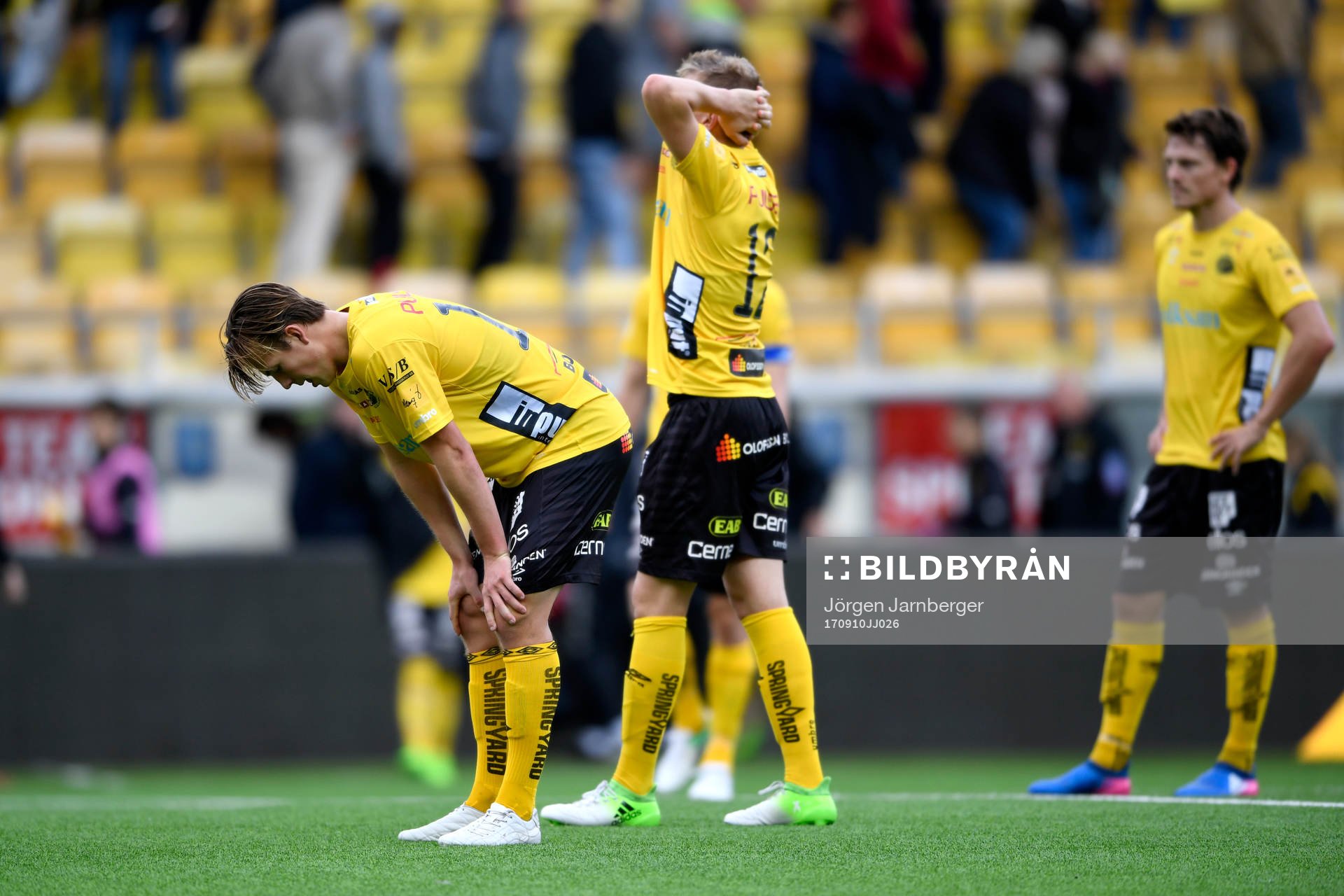Elfsborgs Simon Olsson och Joakim Nilsson deppar