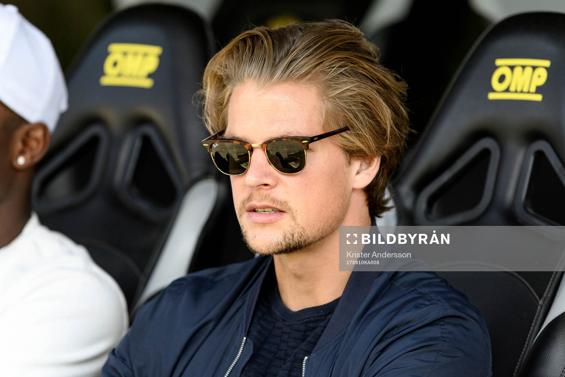 Halmstads Fredrik Liverstam som ej är omklädd för spel