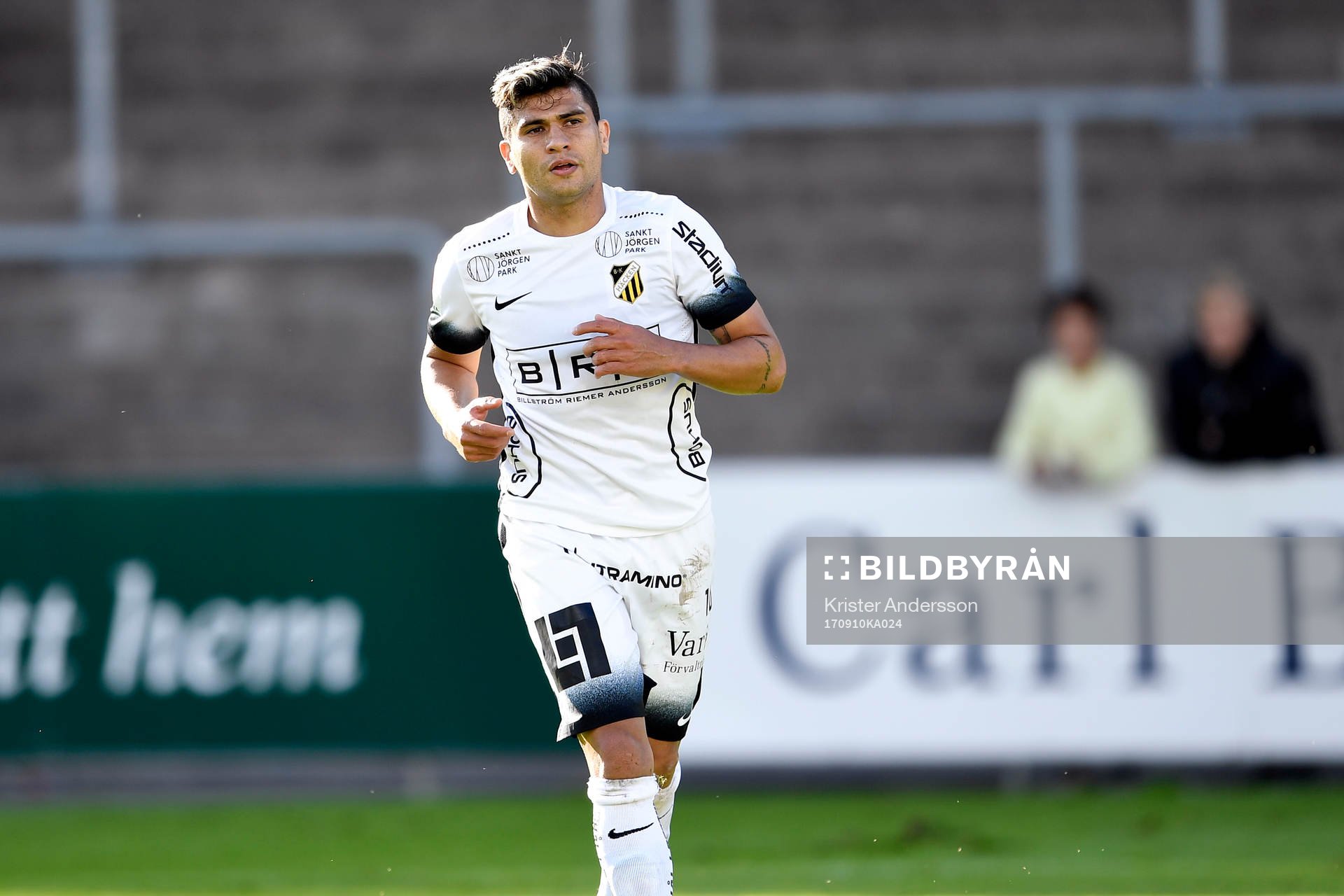 Häckens Paulinho jublar