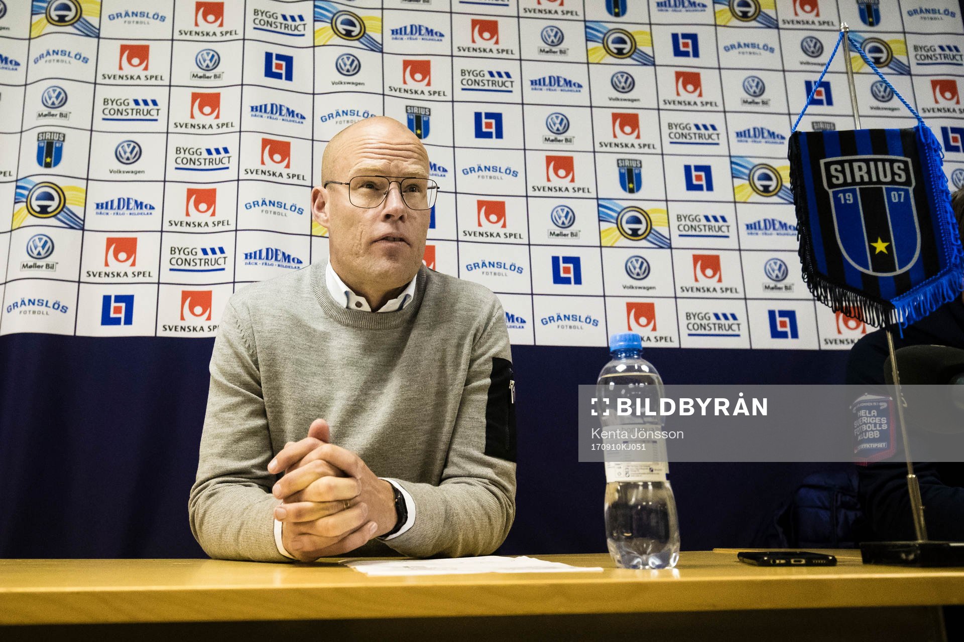 Sundsvalls tränare Joel Cedergren på presskonferens