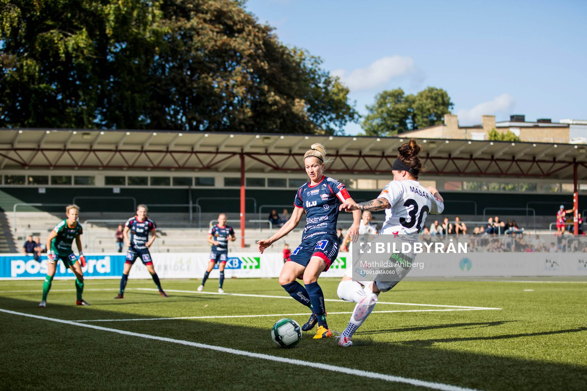 Linköpings Janni Arnth och Rosengårds Ella Masar McLeod
