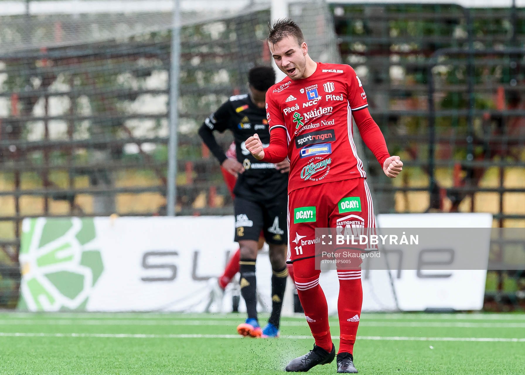 Piteås Alex Naylor jublar