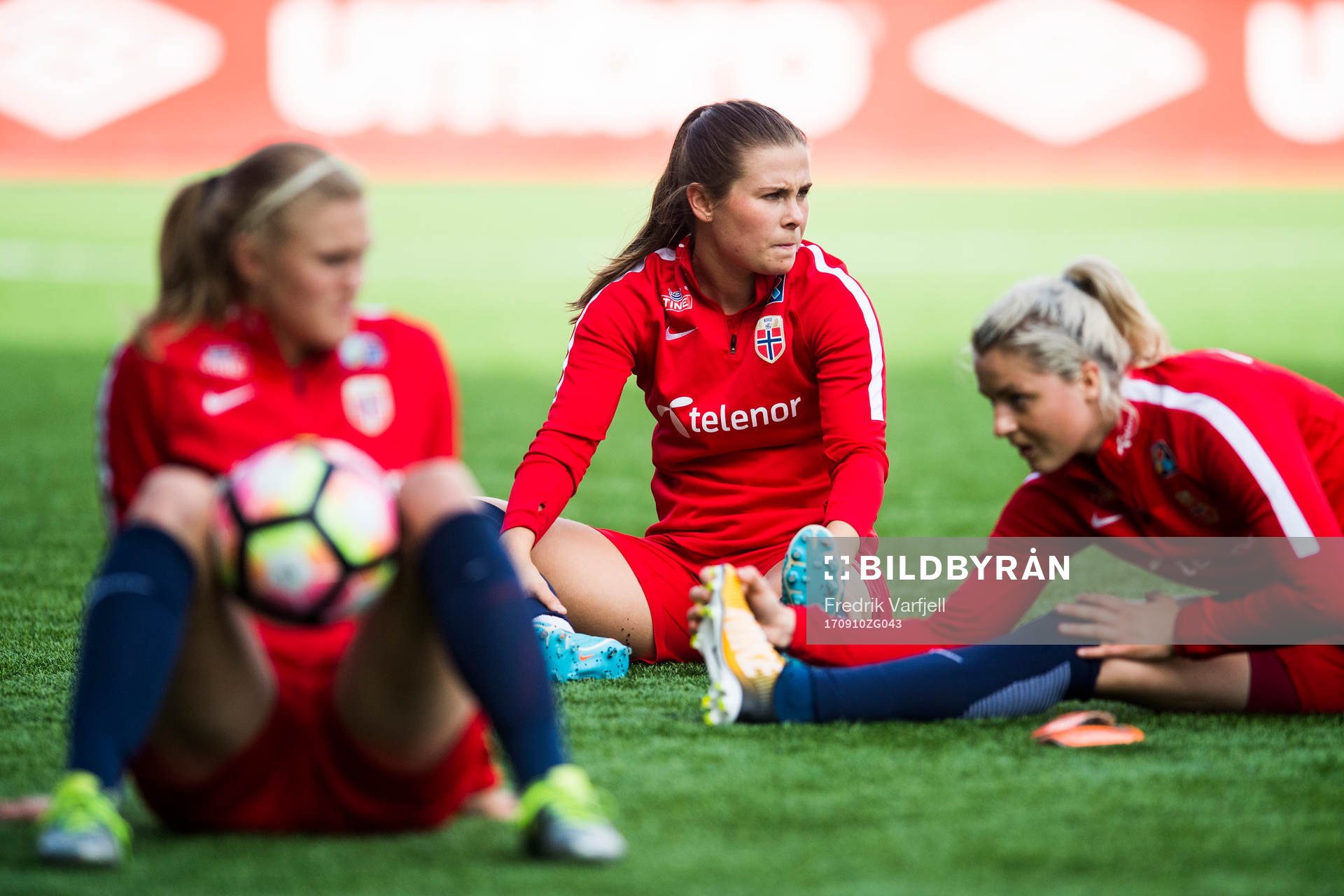 Kristine Bjørdal Leine, Emilie Bosshard Haavi and Ingrid