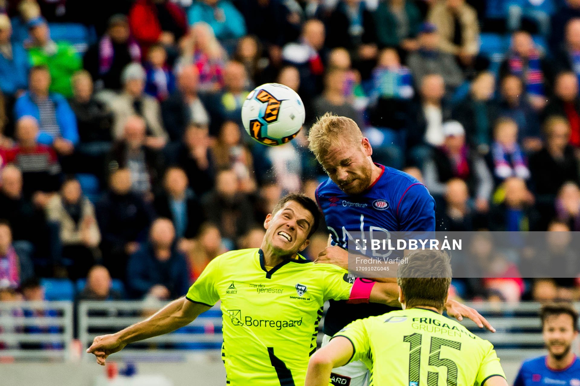 Joachim Thomassen of Sarpsborg 08 and Henrik Kjelsrud