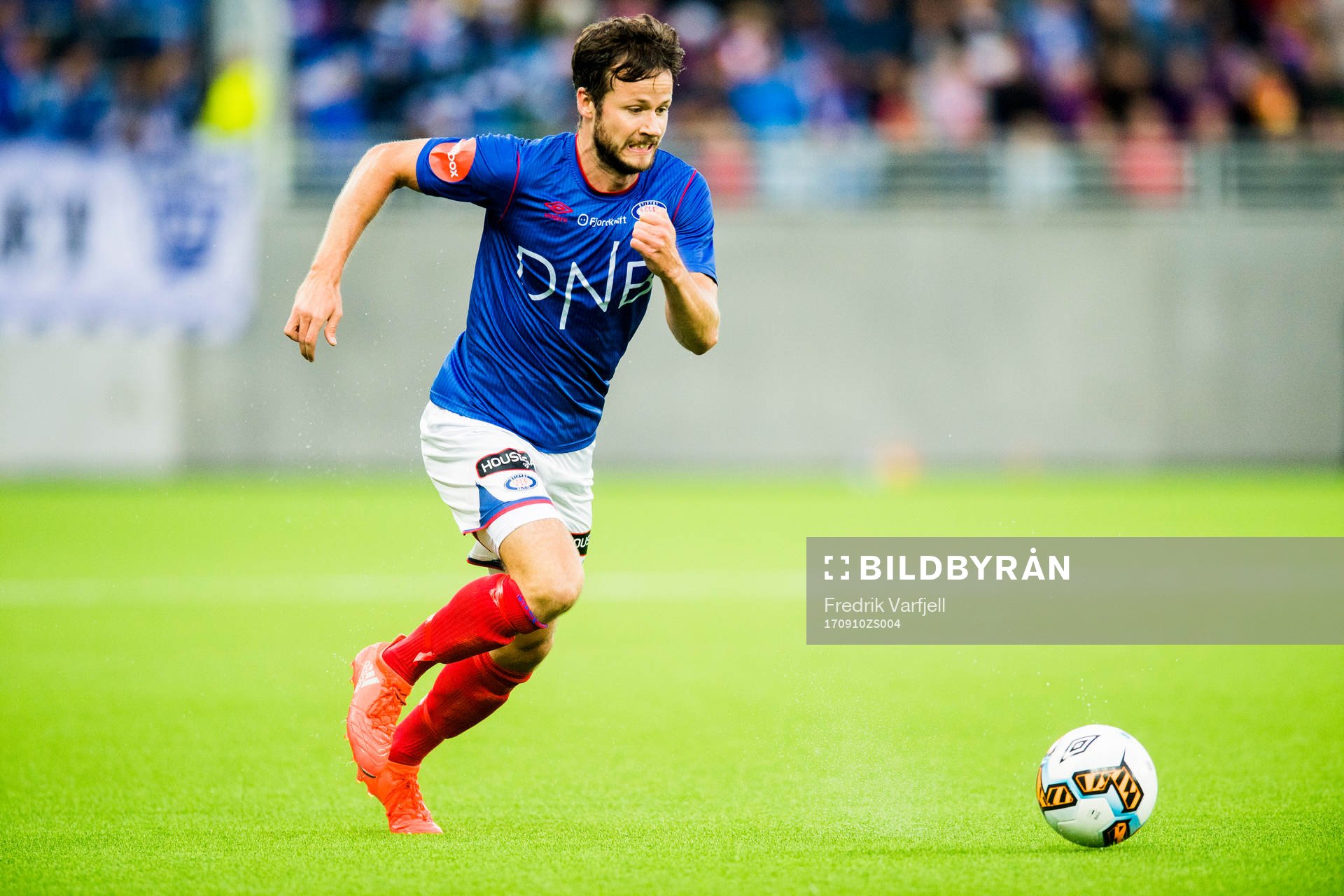 Robert Mikael Lundström of Vålerenga