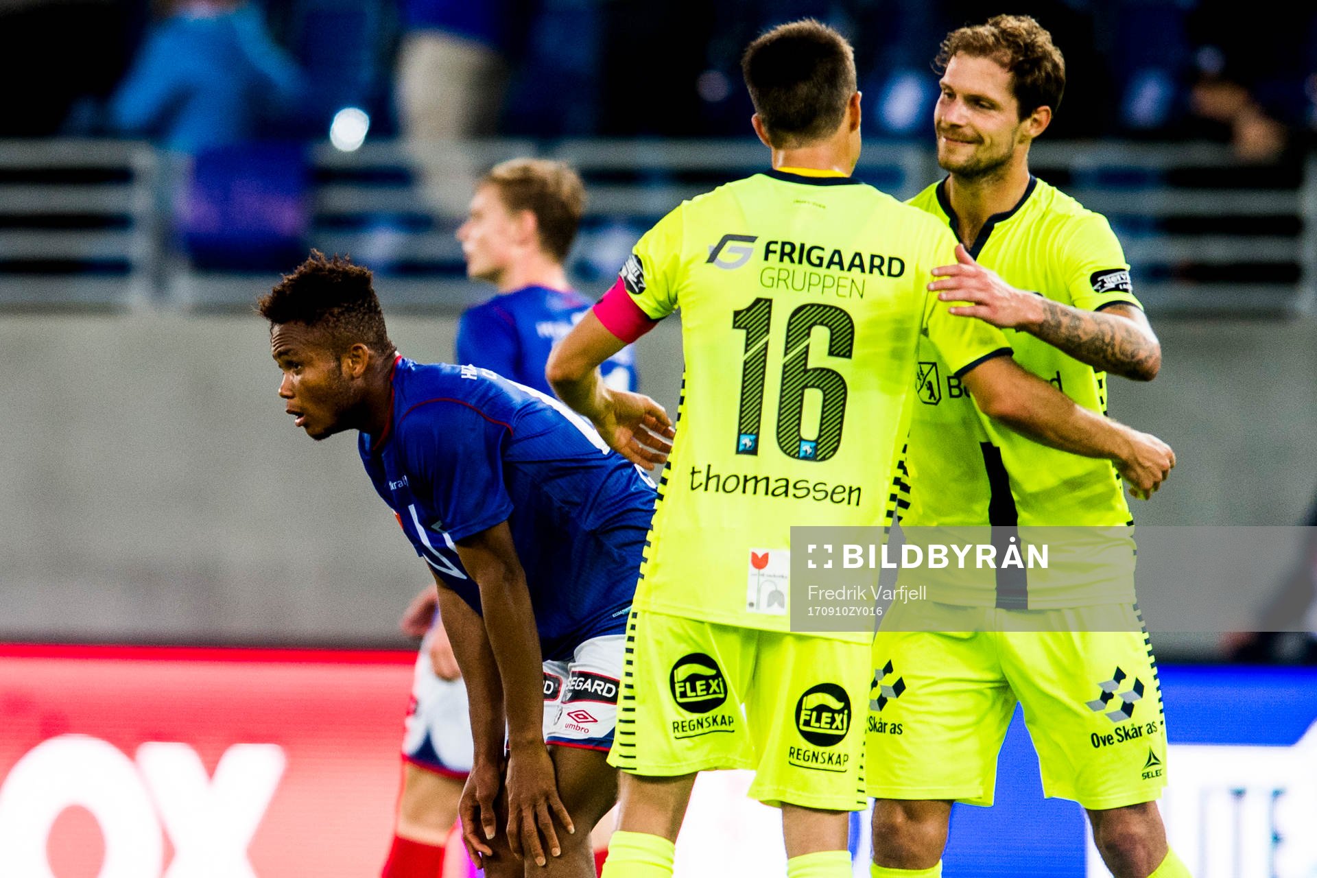 Joachim Thomassen and Joackim Jørgensen celebrates next to