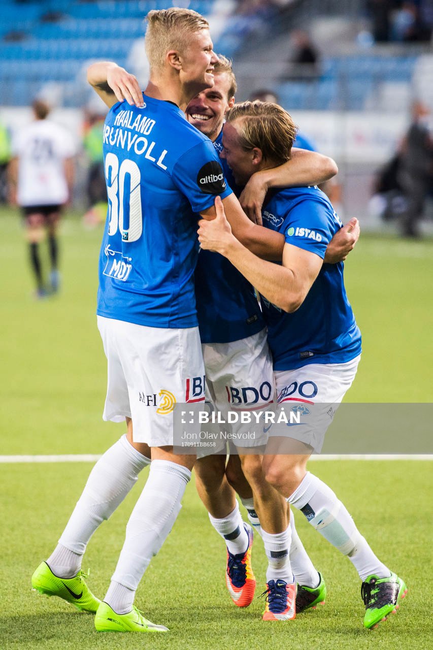 The Molde players celebrate 1-0 during the Eliteserien match between Molde and Odd on September 11, 2017 in Molde.
