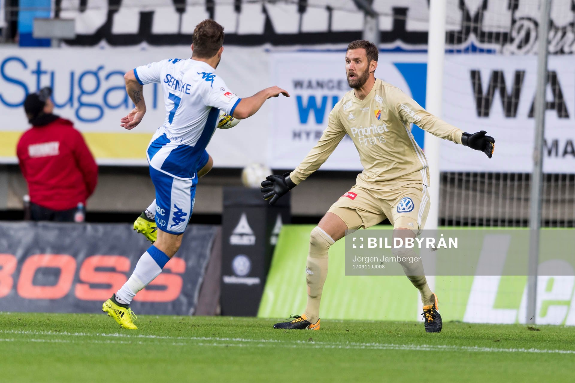 Djurgårdens målvakt Andreas Isaksson och IFK Göteborgs