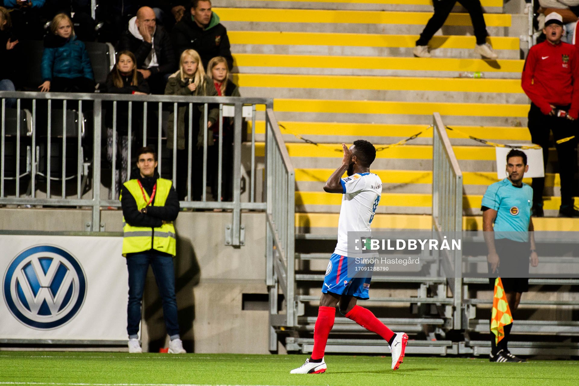 Helsingborgs Lumala Abdu  jublar