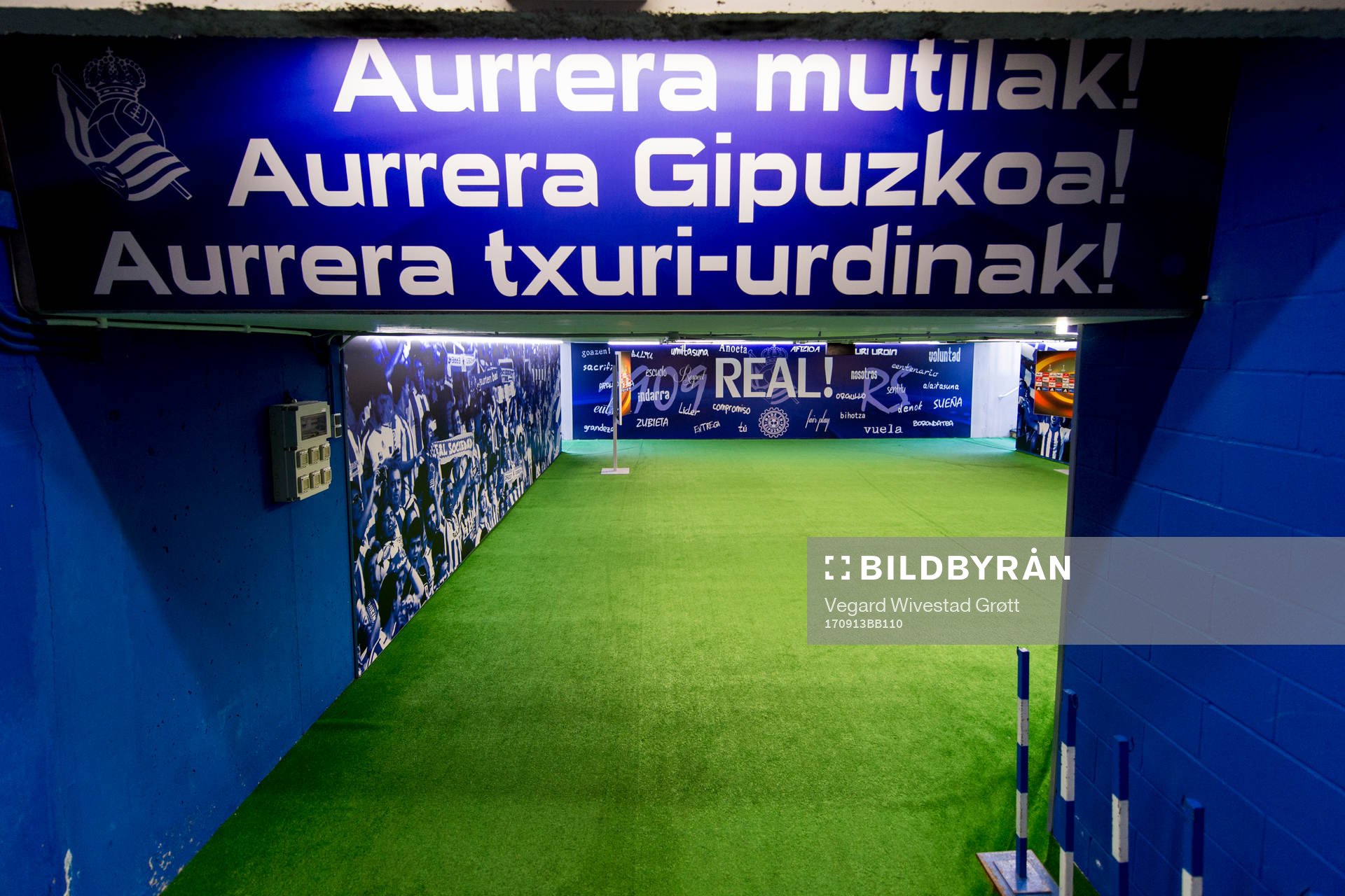 The players tunnel at Anoeta Stadium