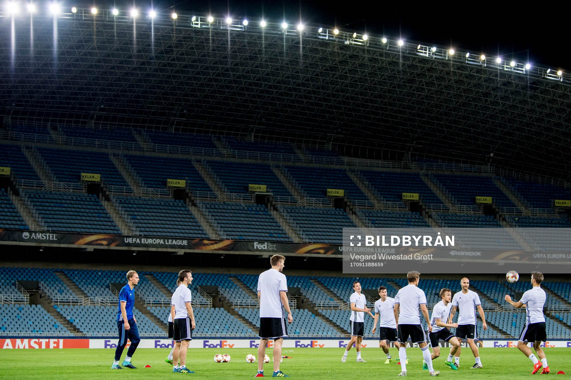 General view of the training session with Rosenborg