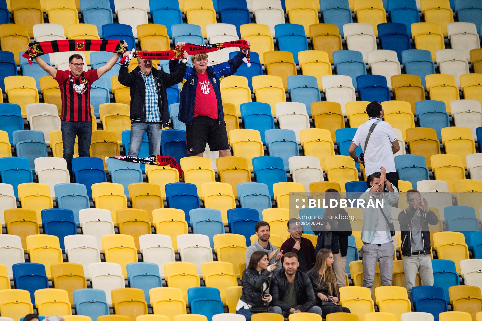 Östersunds supportrar jublar