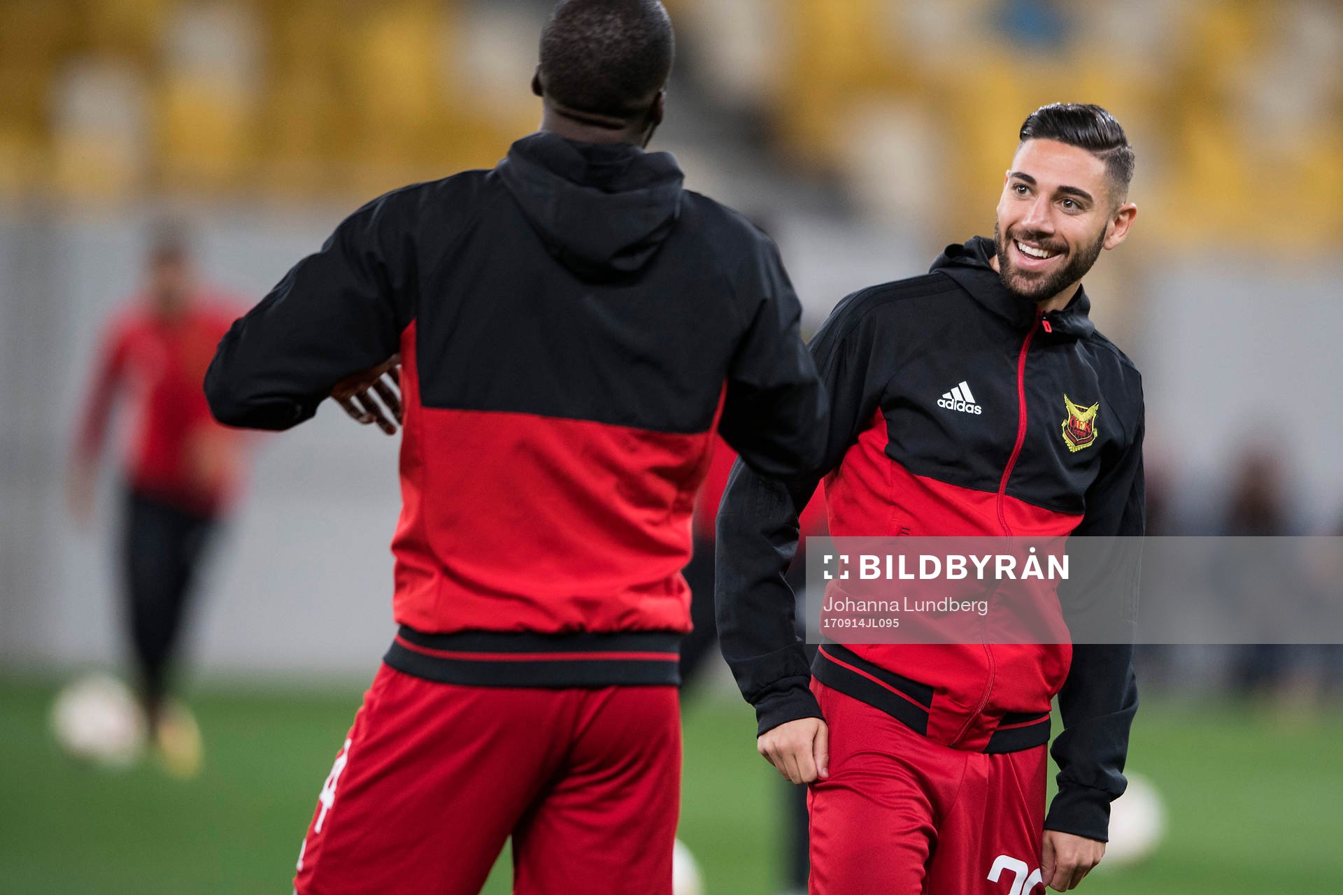 Östersunds Gabriel Somi värmer upp