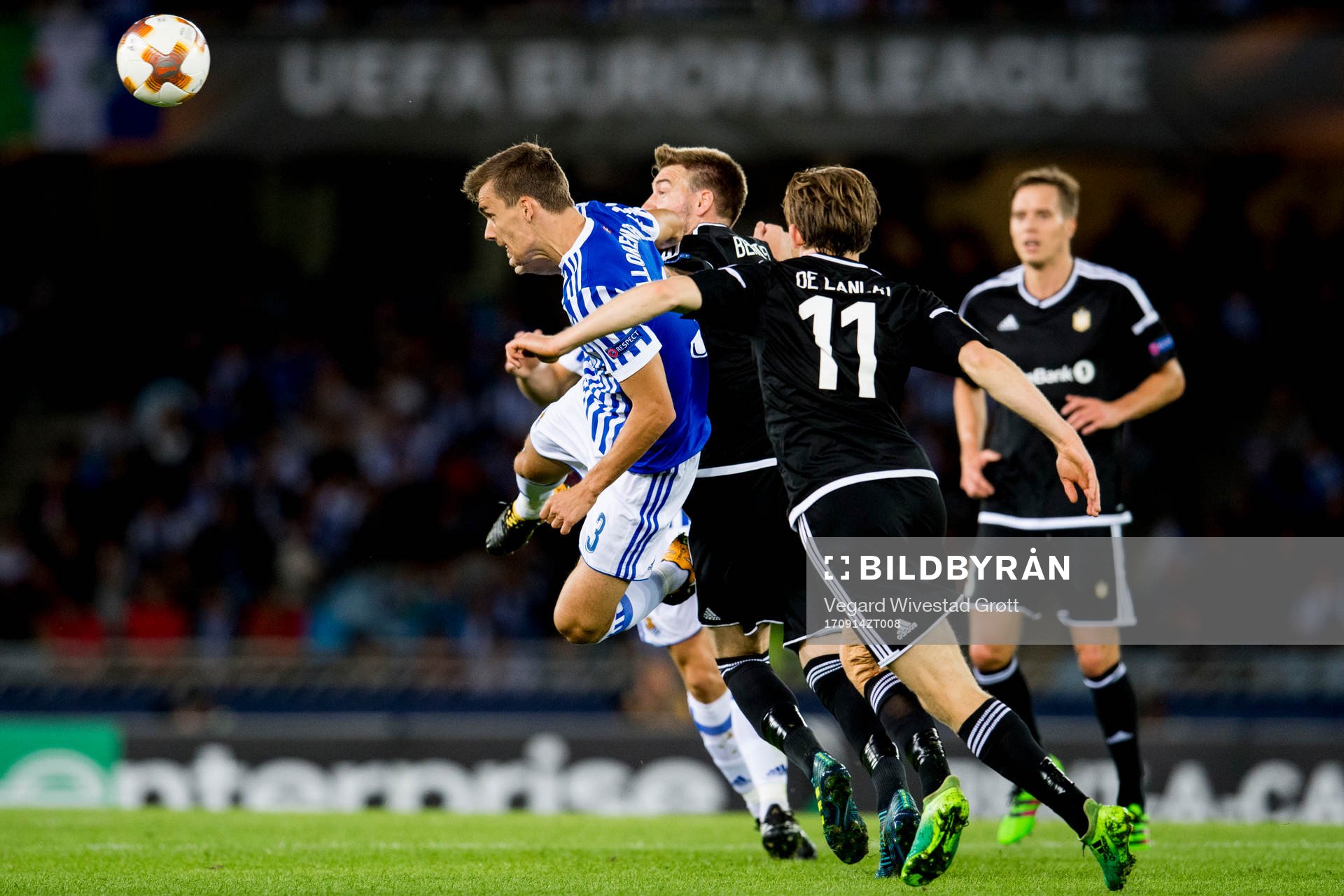 Diego Llorente of Real Sociedad and Nicklas Bendtner and