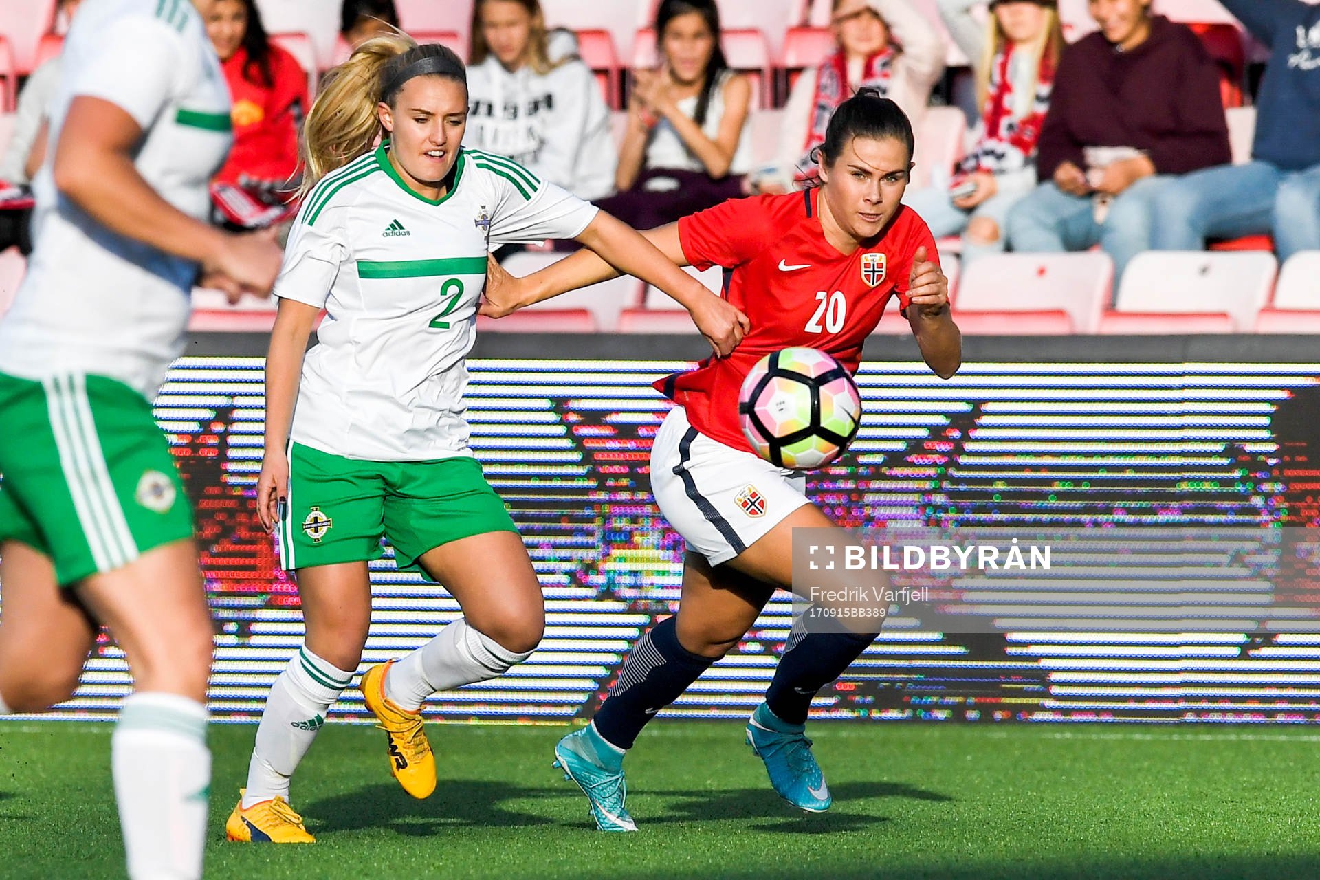 Rachel Newborough of Northern Ireland and Emilie Haavi of