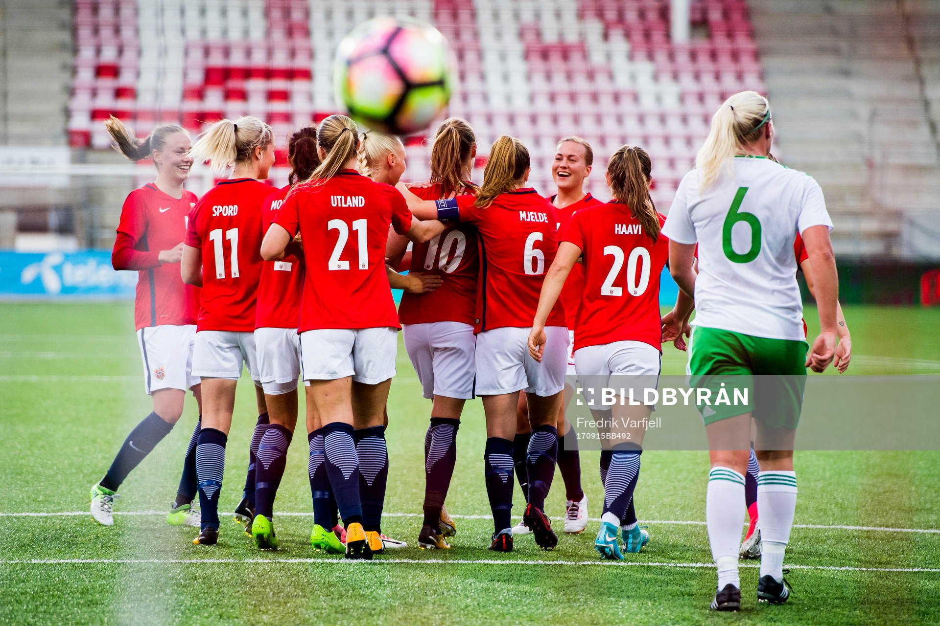 Caroline Graham Hansen of Norway celebrates with her