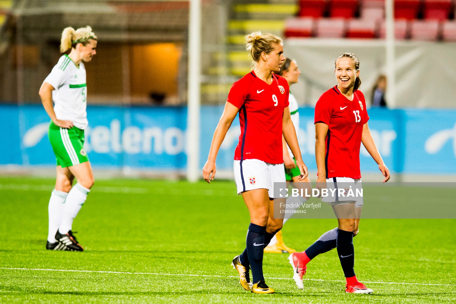 Elise Thorsnes and Guro Reiten of Norway