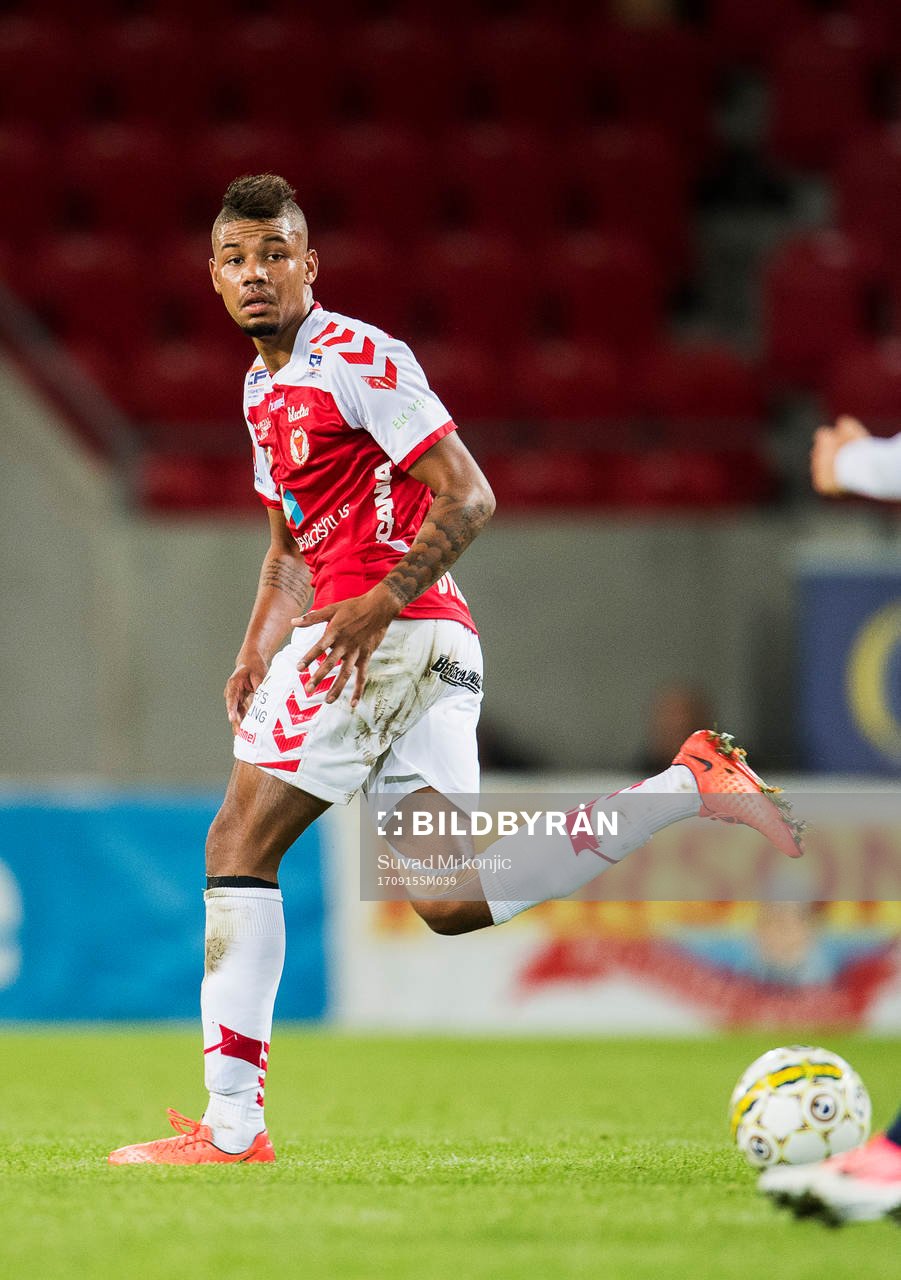 Kalmars Mikael Dyrestam under fotbollsmatchen i Allsvenskan mellan Kalmar och Norrköping den 15 september 2017 i Kalmar.