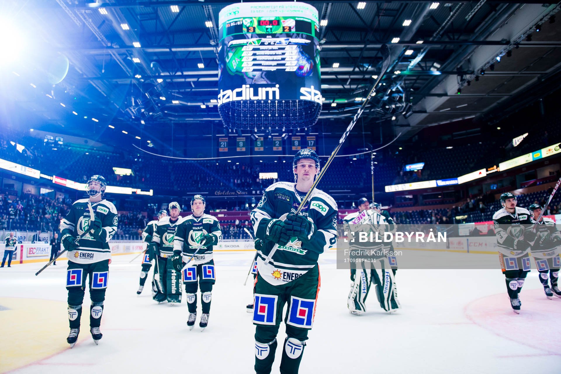 Färjestads Christoffer Törngren och andra i Färjestad