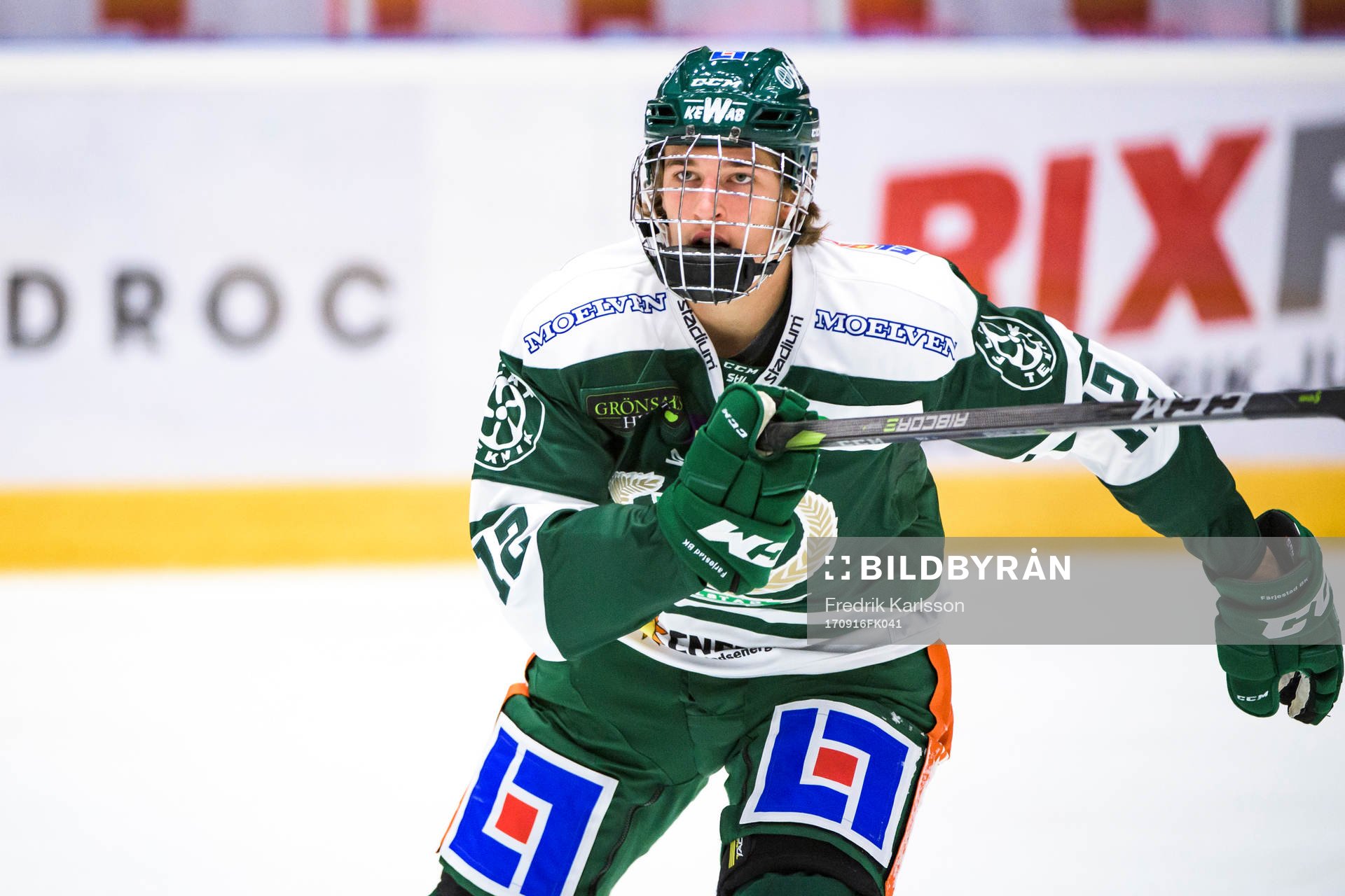 Färjestads Oskar Bäck