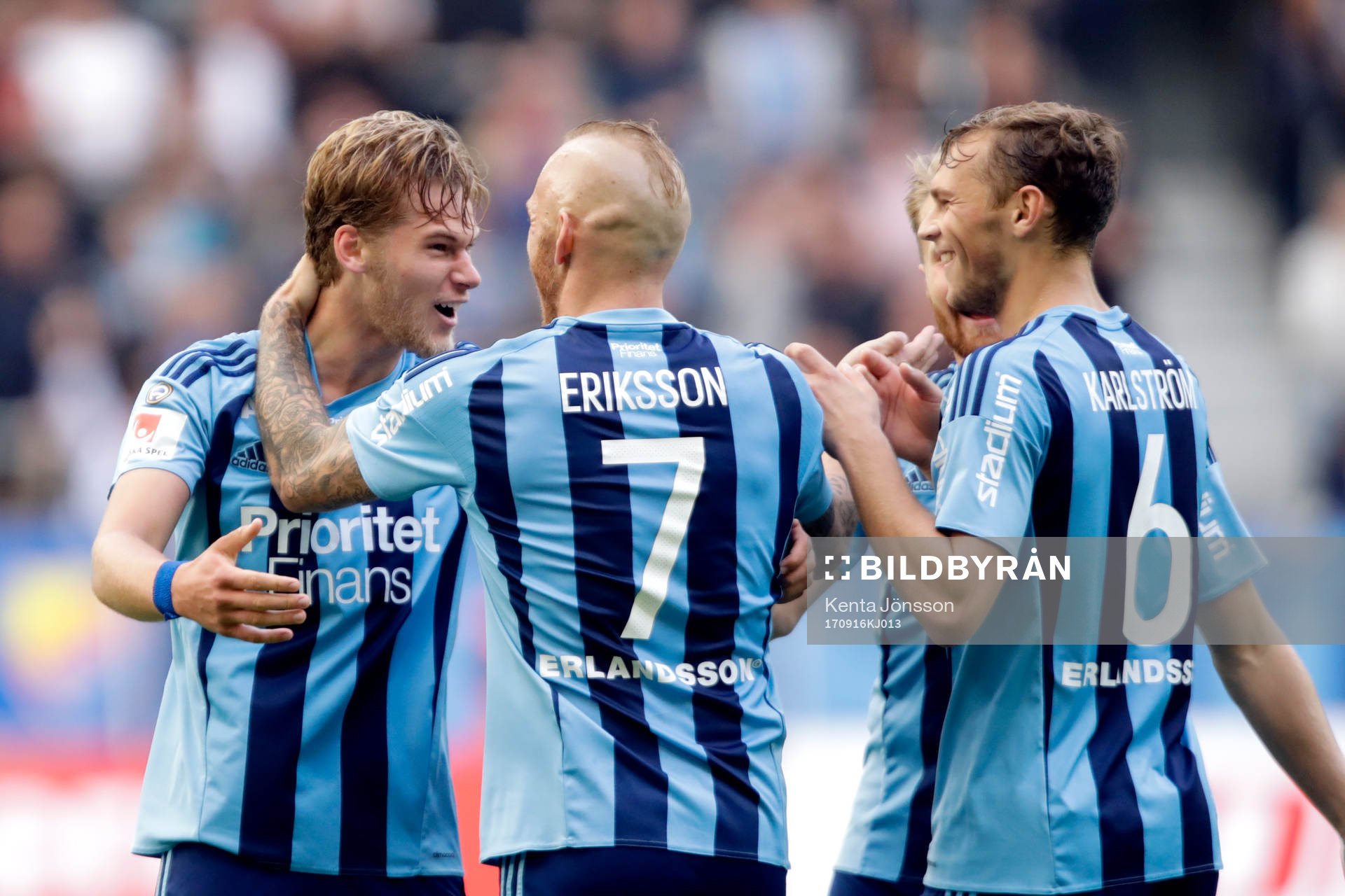 Djurgårdens Felix Beijmo jublar med lagkamrater efter 2-0 under fotbollsmatchen i Allsvenskan mellan Djurgården och Örebro den 16 September 2017 i Stockholm.